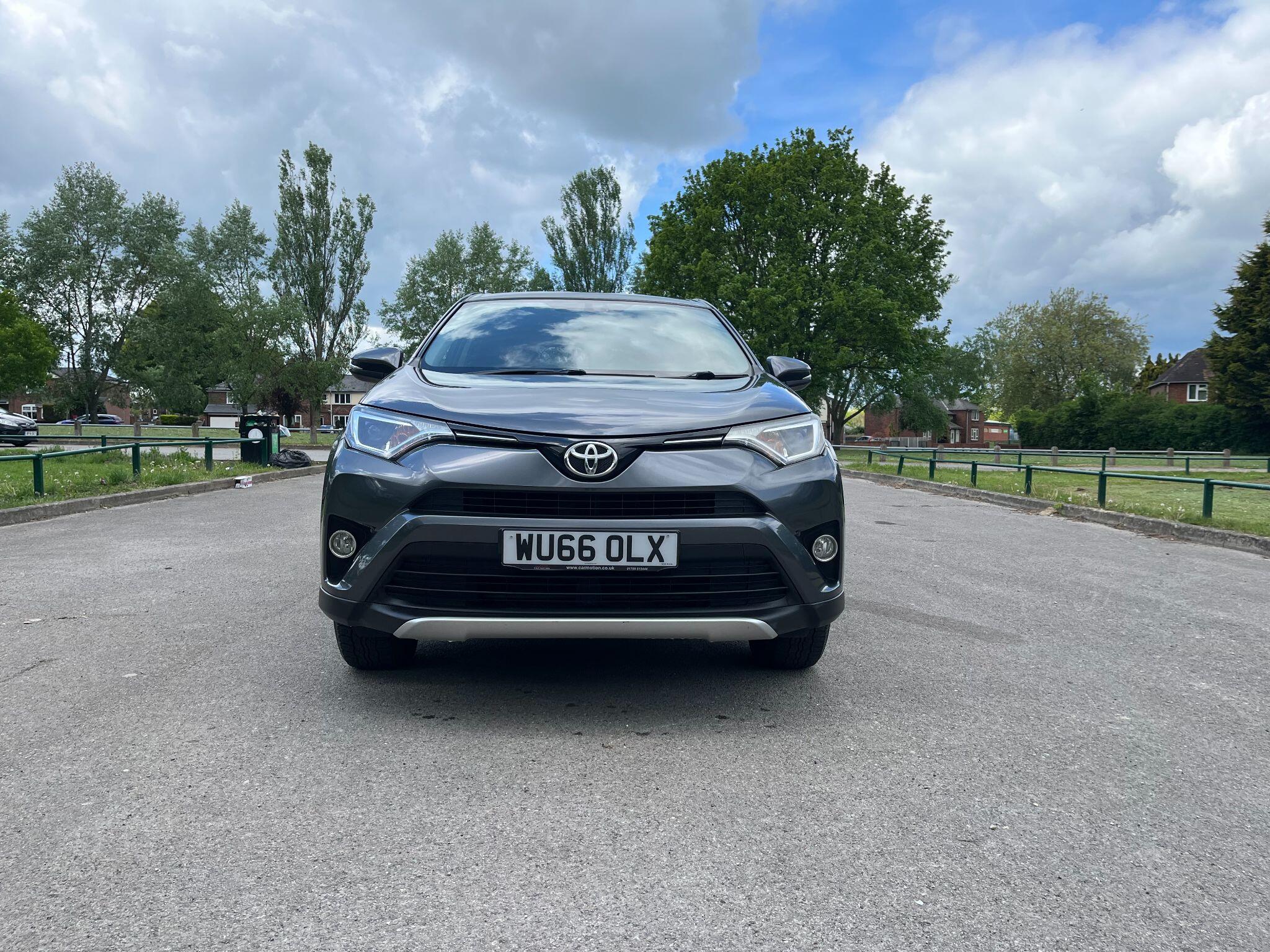 Toyota RAV4 2.0 D-4D Business Edition Euro 6 (s/s) 5dr 5dr Manual 2026