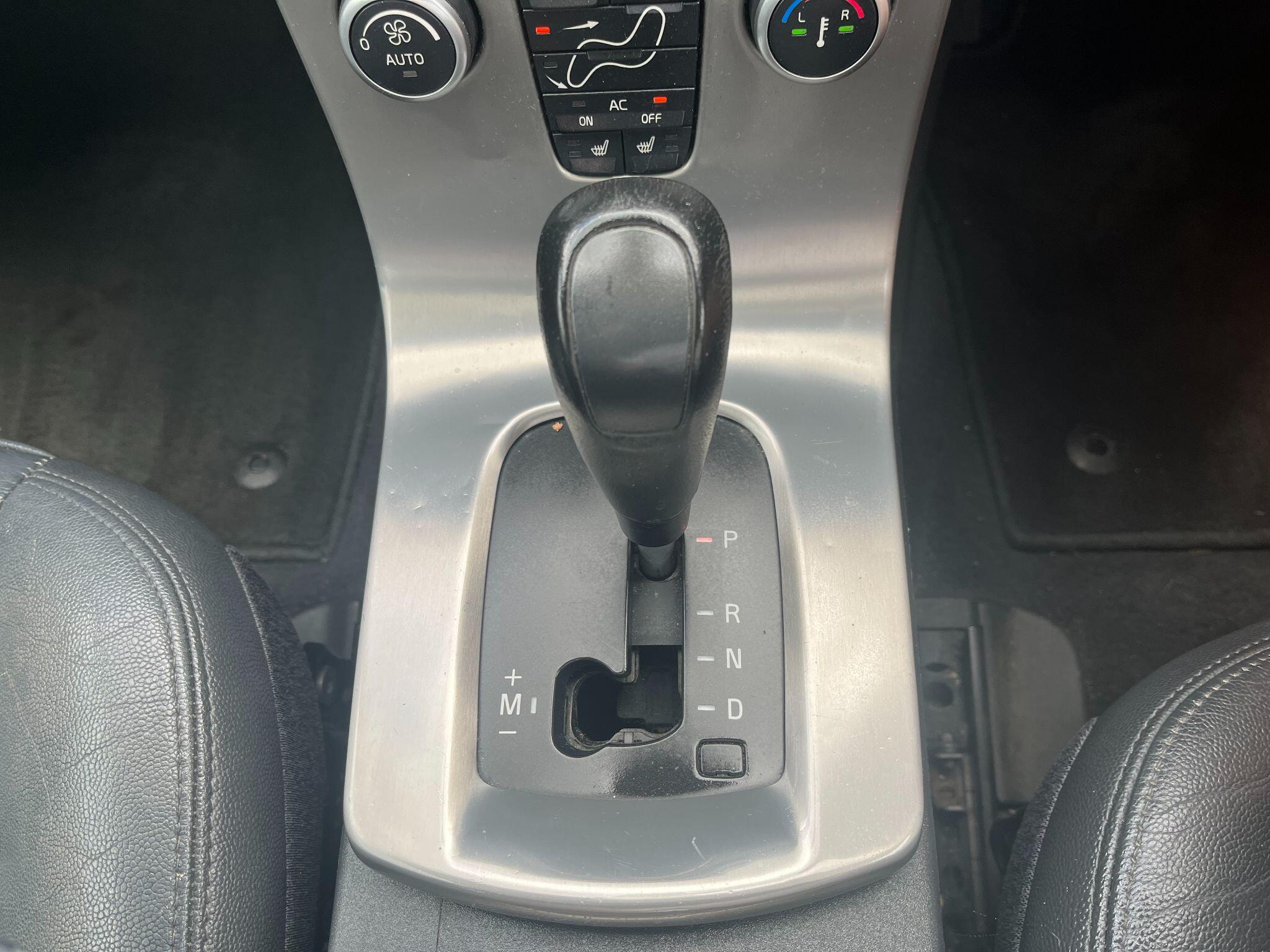 Volvo S40 2.4 SE Geartronic Euro 4 4dr 4dr Automatic 2026