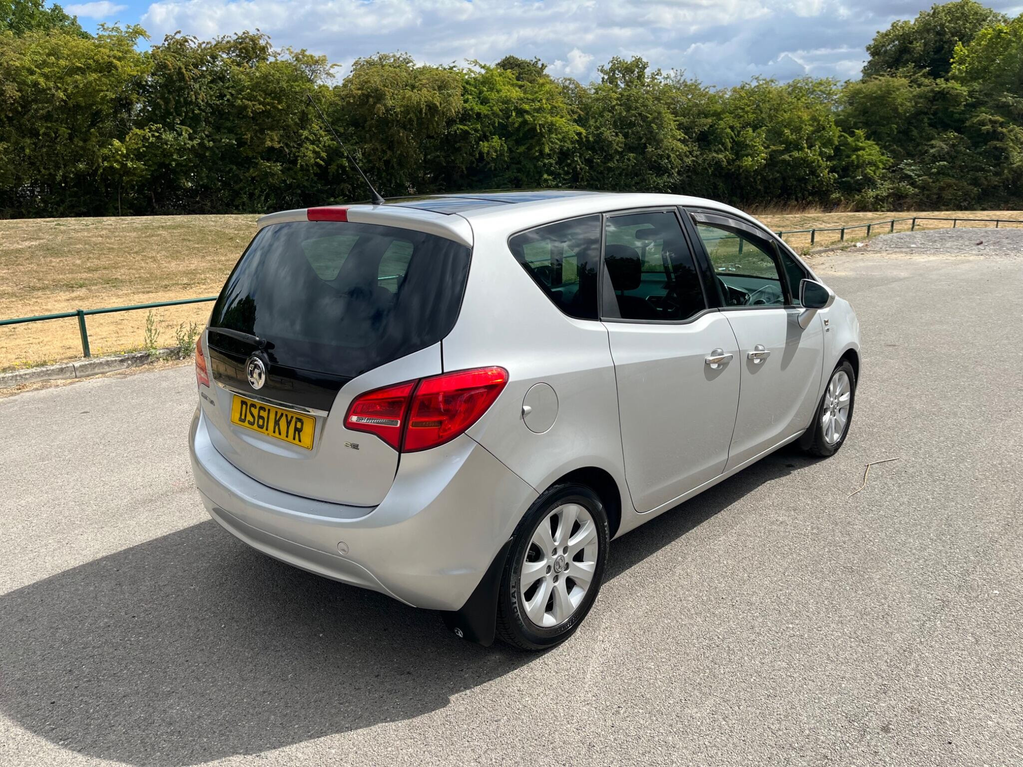 Vauxhall Meriva 1.4 16V SE Euro 5 5dr 5dr Manual 2026
