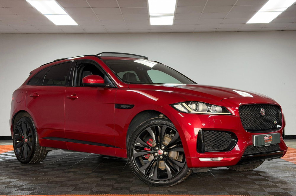 Jaguar F-PACE