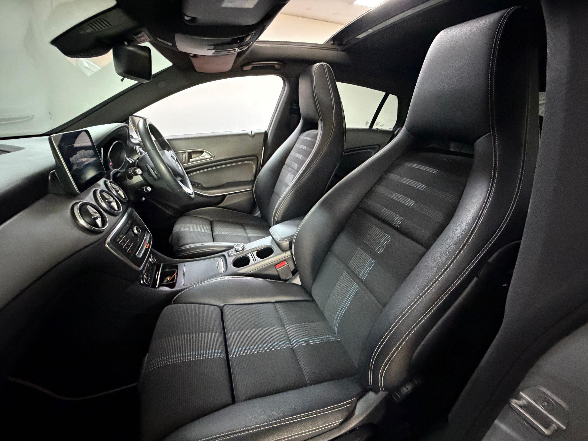 Mercedes-Benz CLA 2.1 CLA220d Sport Shooting Brake 7G-DCT Euro 6 (s/s) 5dr 5dr Automatic 2026