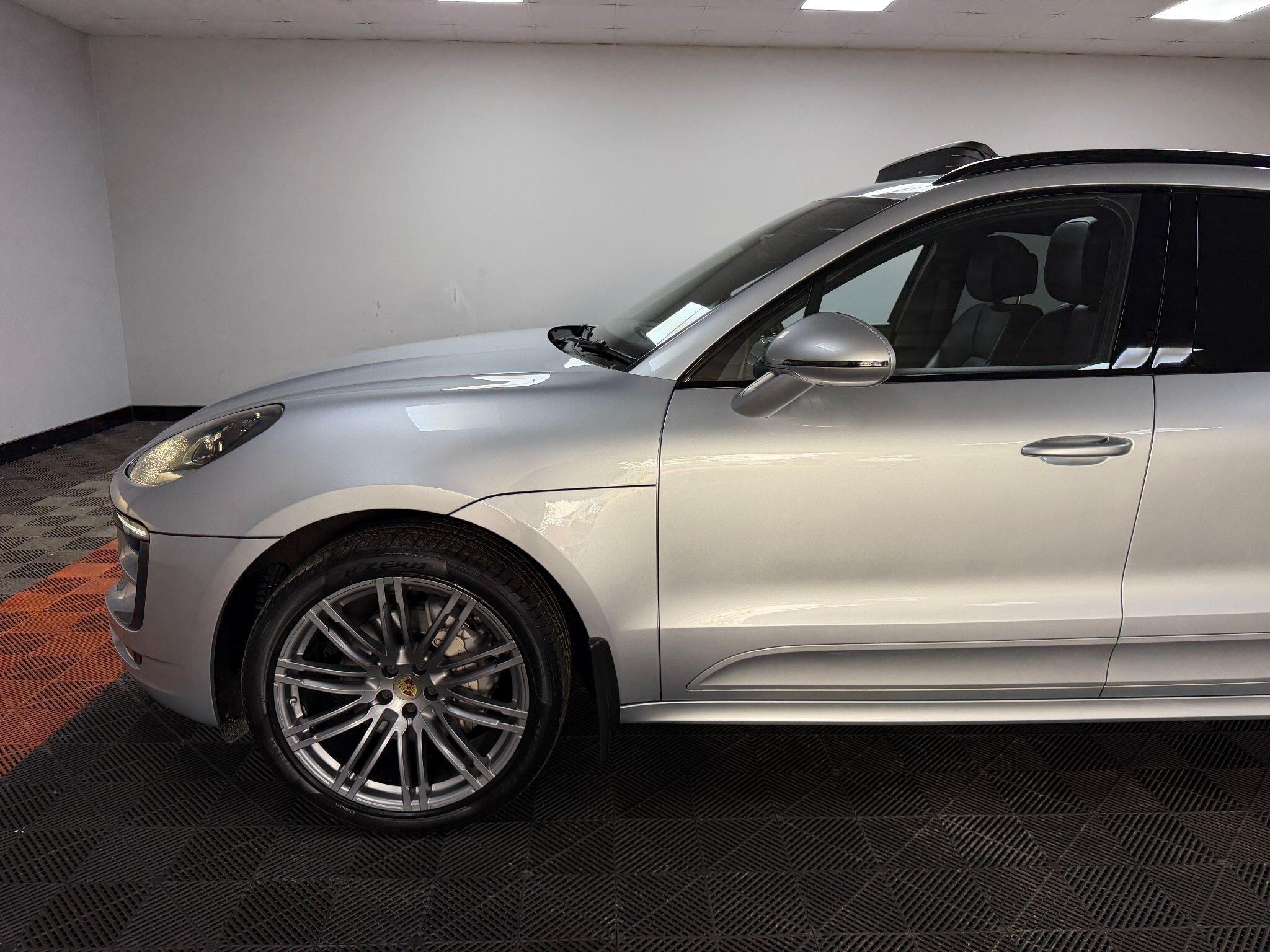 Porsche Macan 3.0 V6 S SUV 5dr Petrol PDK 4WD Euro 6 (s/s) (340 ps) 5dr Automatic 2026