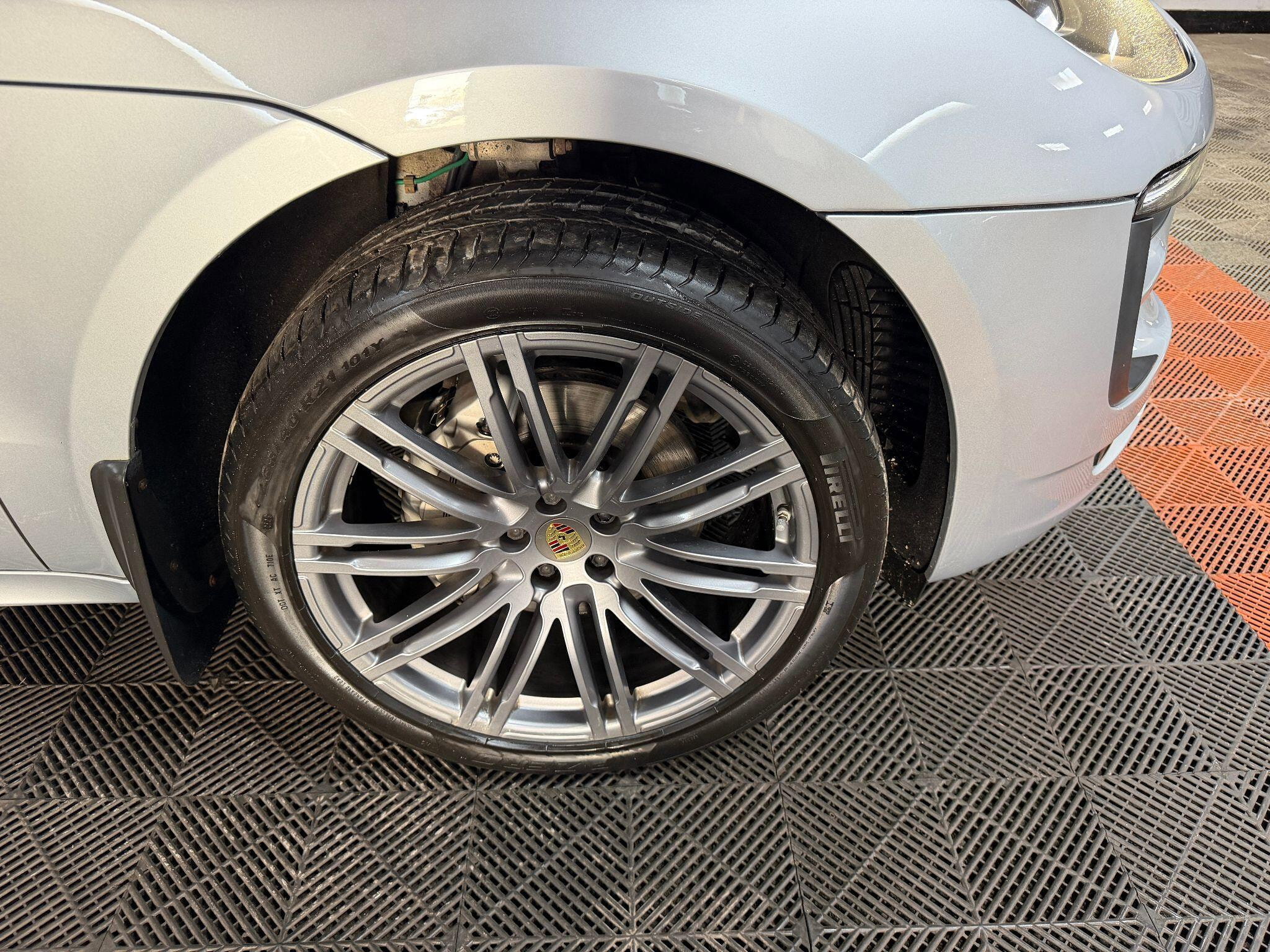 Porsche Macan 3.0 V6 S SUV 5dr Petrol PDK 4WD Euro 6 (s/s) (340 ps) 5dr Automatic 2026