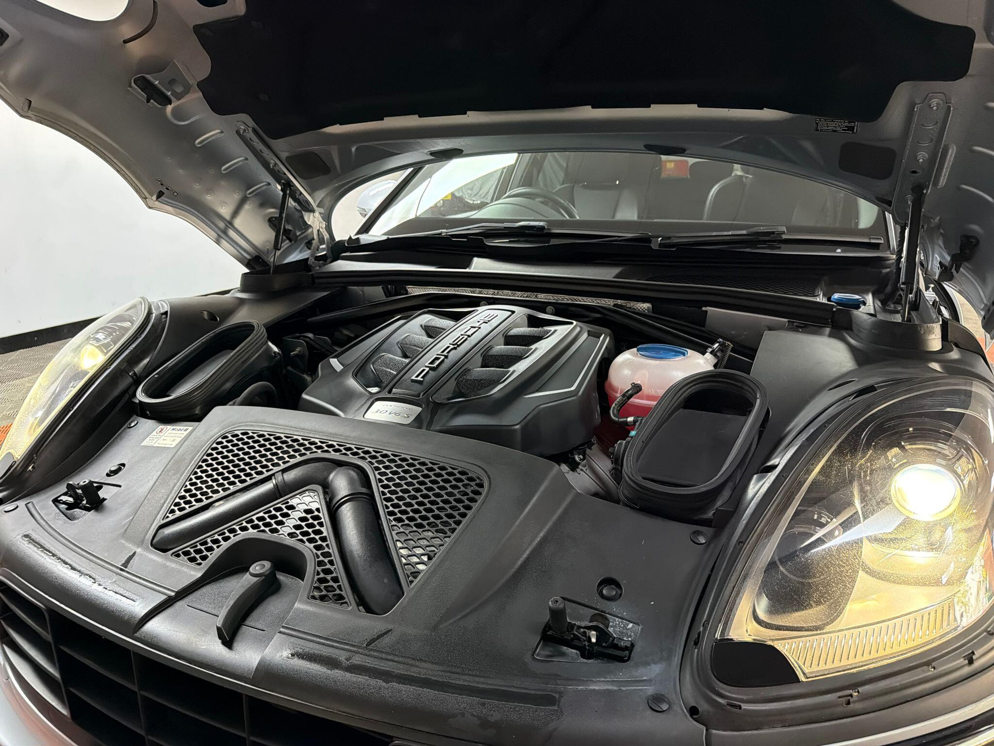 Porsche Macan 3.0 V6 S SUV 5dr Petrol PDK 4WD Euro 6 (s/s) (340 ps) 5dr Automatic 2026