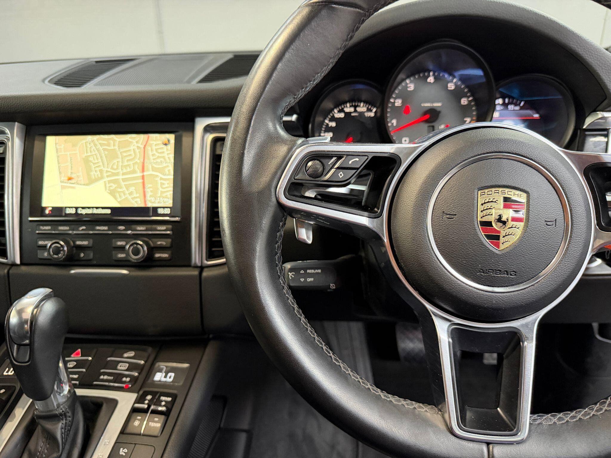 Porsche Macan 3.0 V6 S SUV 5dr Petrol PDK 4WD Euro 6 (s/s) (340 ps) 5dr Automatic 2026