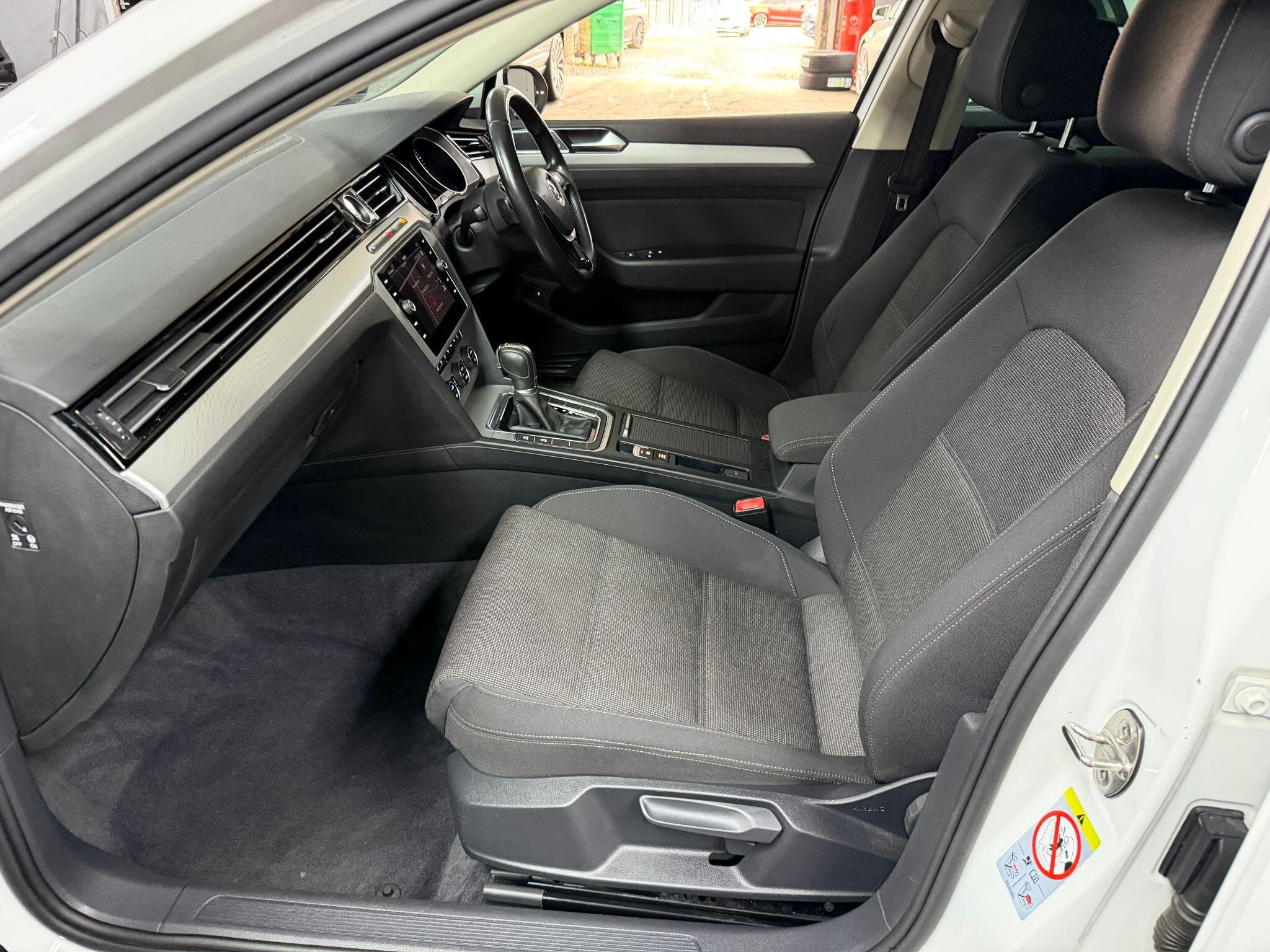Volkswagen Passat 2.0 TDI SE Business Estate 5dr Diesel DSG Euro 6 (s/s) (150 ps) 5dr Automatic 2026