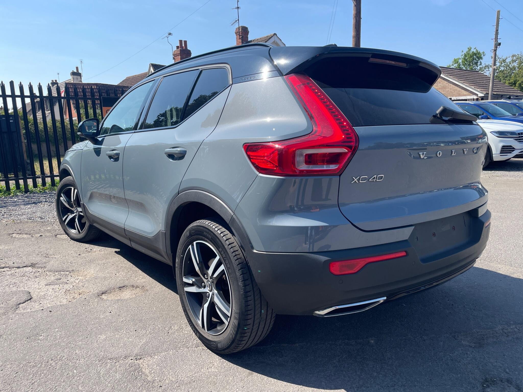 Volvo XC40 2.0 D3 R-Design Auto Euro 6 (s/s) 5dr 5dr Automatic 2026