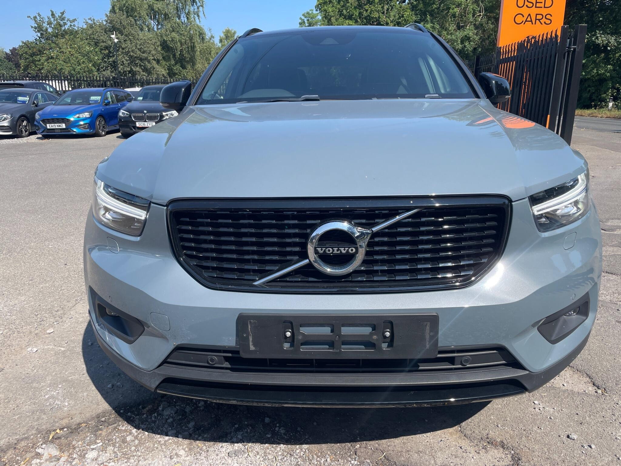 Volvo XC40 2.0 D3 R-Design Auto Euro 6 (s/s) 5dr 5dr Automatic 2026