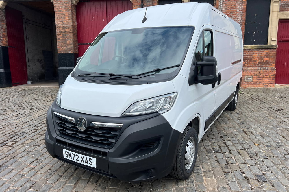 Vauxhall Movano