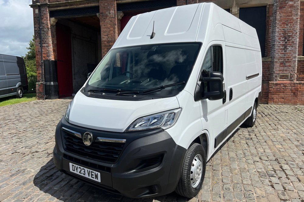 Vauxhall Movano