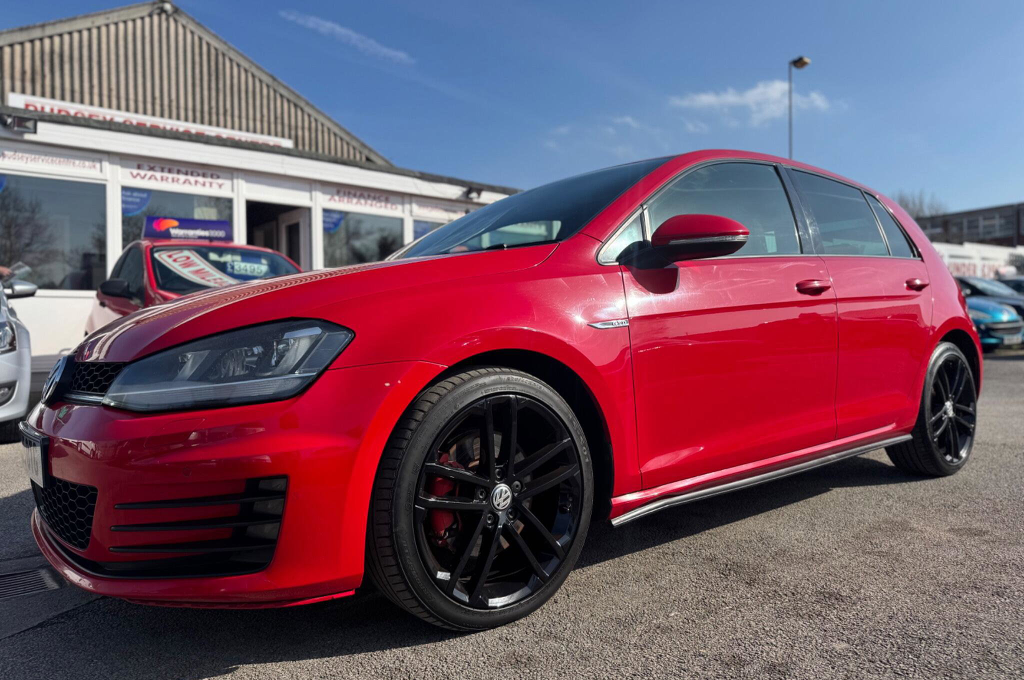 2015 VOLKSWAGEN GOLF 2.0 TDI BLUEMOTION TECH GTD EURO 6 S S 5DR 5,995 125.36... photo
