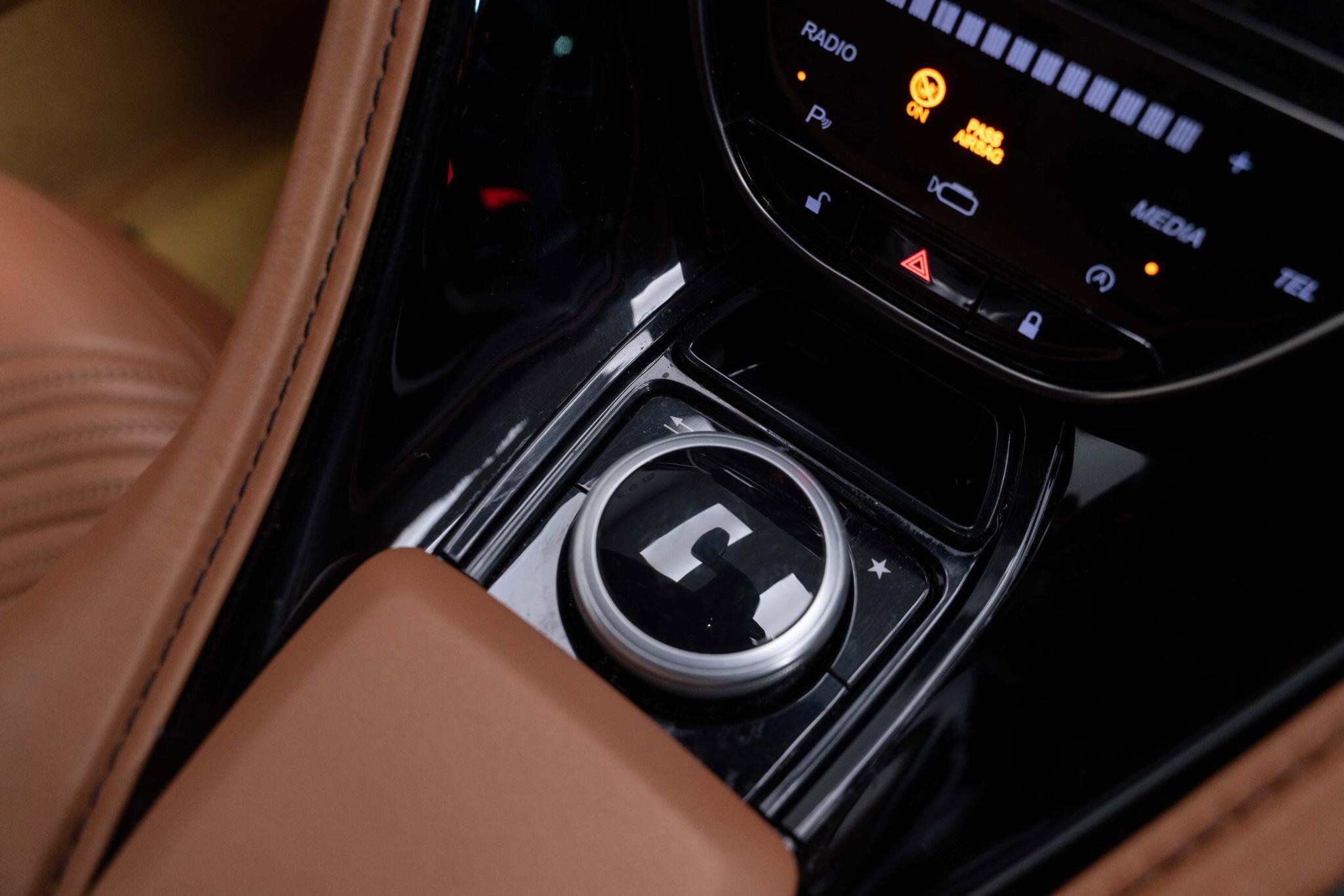 Aston Martin DB11 5.2 V12 Auto Euro 6 (s/s) 2dr 2dr Automatic 2026