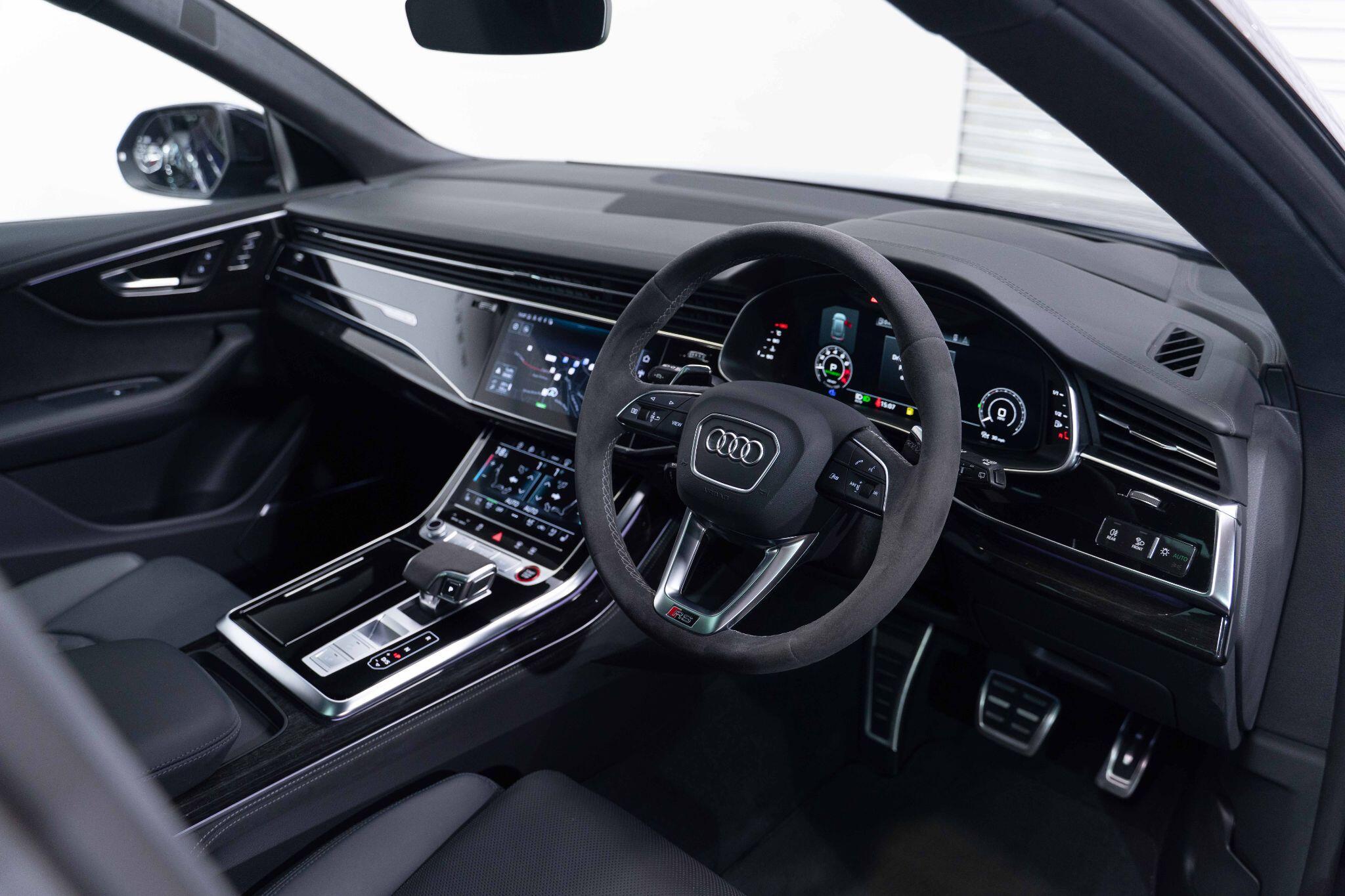 Audi Rsq8 4.0 TFSI V8 Vorsprung Tiptronic quattro Euro 6 (s/s) 5dr 5dr Automatic 2026