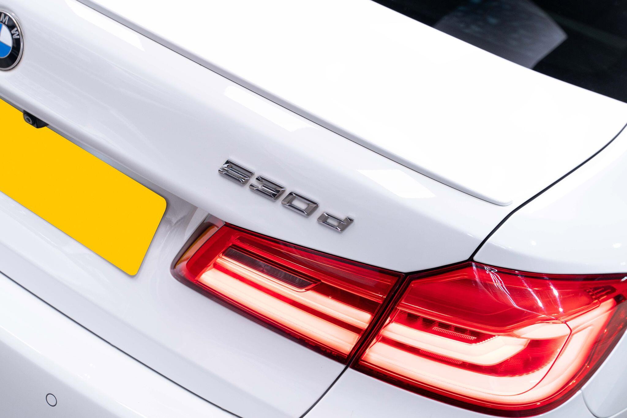 BMW 5 Series 3.0 530d M Sport Auto xDrive Euro 6 (s/s) 4dr 4dr Automatic 2026