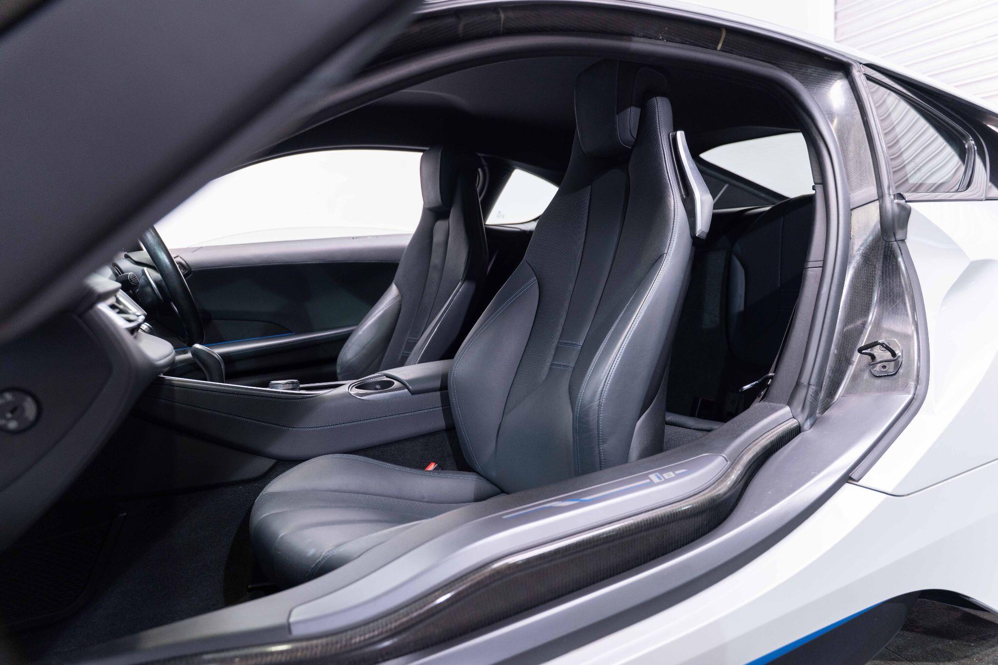 BMW i8 1.5 7.1kWh Auto 4WD Euro 6 (s/s) 2dr 2dr Automatic 2026