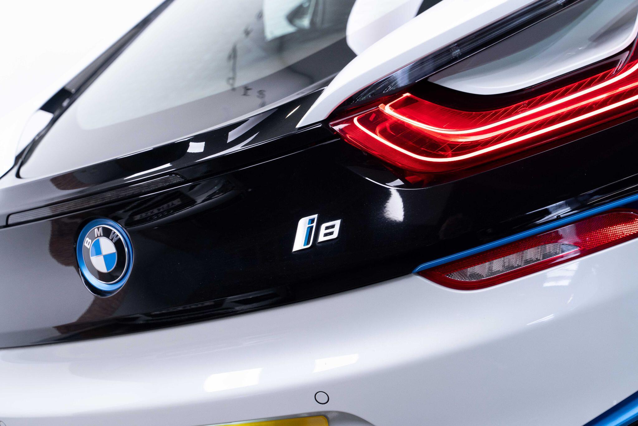 BMW i8 1.5 7.1kWh Auto 4WD Euro 6 (s/s) 2dr 2dr Automatic 2026