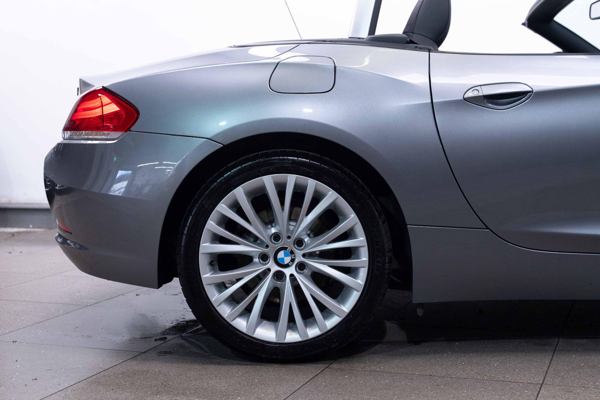 BMW Z4 3.0 30i Auto sDrive Euro 5 2dr 2dr Automatic 2026