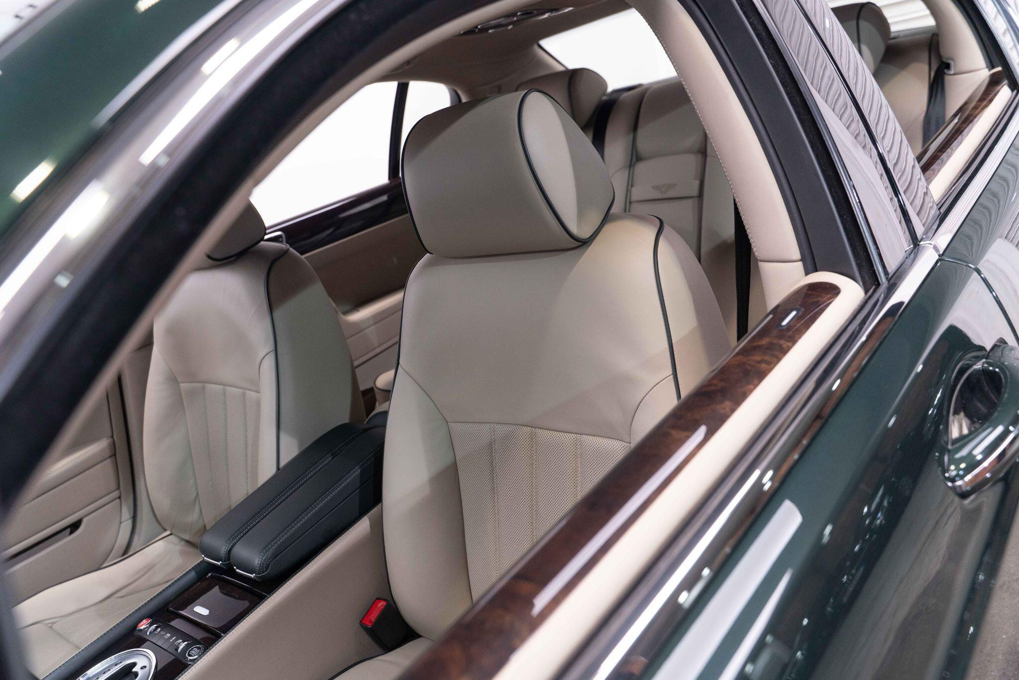 Bentley Continental 6.0 W12 Flying Spur Auto 4WD Euro 4 4dr 4dr Automatic 2026