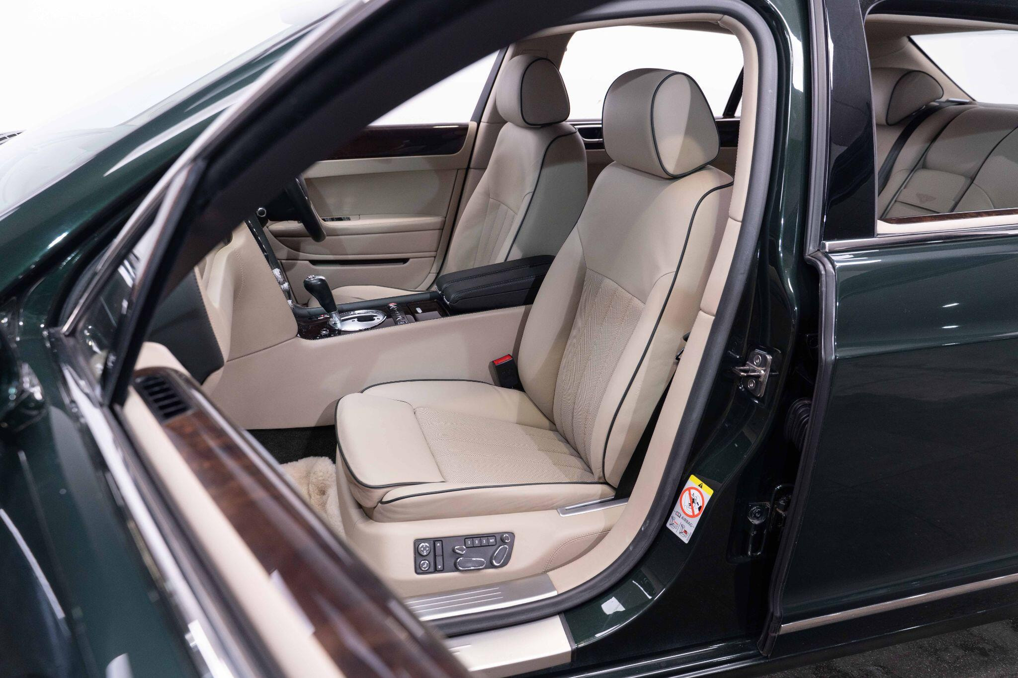 Bentley Continental 6.0 W12 Flying Spur Auto 4WD Euro 4 4dr 4dr Automatic 2026