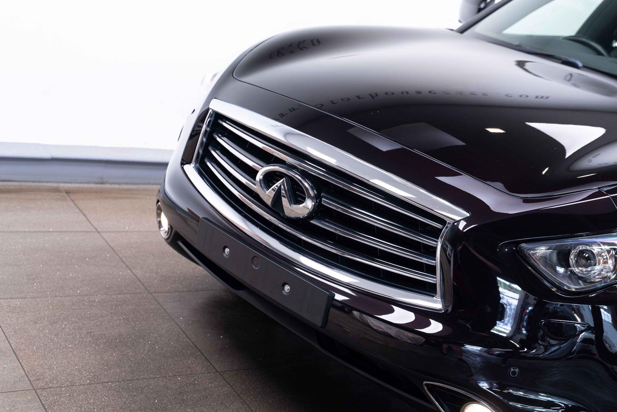 Infiniti QX70 3.7 V6 S Premium Auto 4WD Euro 5 5dr 5dr Automatic 2026