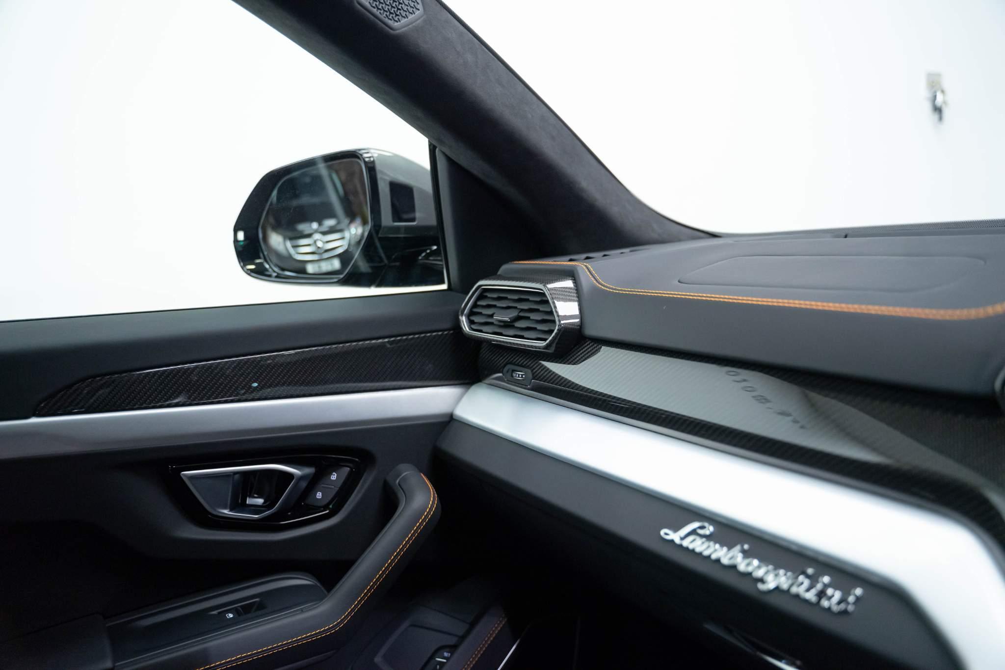 Lamborghini URUS 4.0 V8 BiTurbo Auto 4WD Euro 6 5dr 5dr Automatic 2026