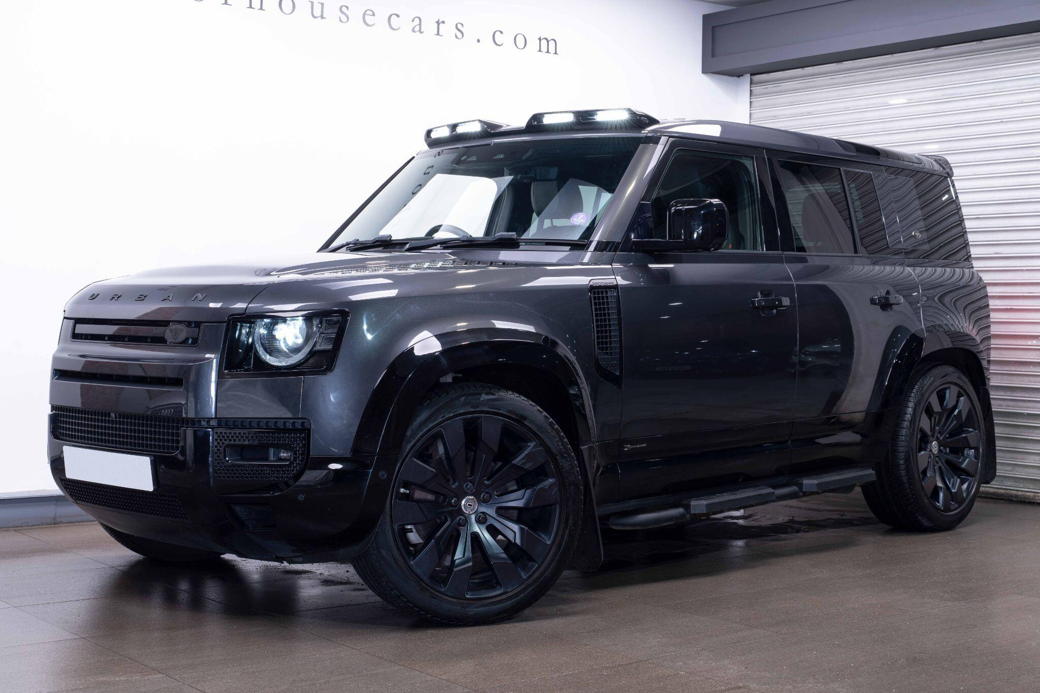 Land Rover DEFENDER 110 2.0 P300 X-Dynamic SE Auto 4WD Euro 6 (s/s) 5dr 5dr Automatic 2026