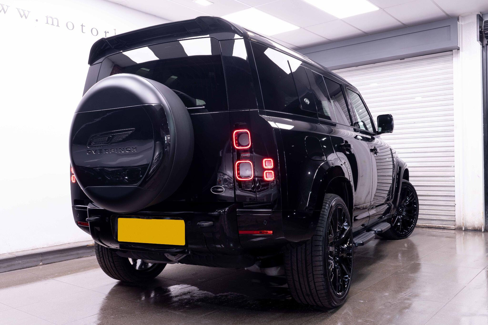 Land Rover DEFENDER 110 3.0 D300 MHEV X-Dynamic HSE Auto 4WD Euro 6 (s/s) 5dr 5dr Automatic 2026