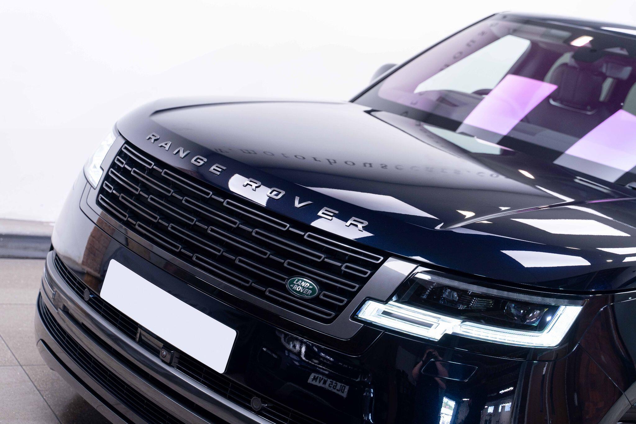 Land Rover Range Rover 4.4 P530 V8 Autobiography Auto 4WD Euro 6 (s/s) 5dr (LWB, 7Seat) 5dr Automatic 2026