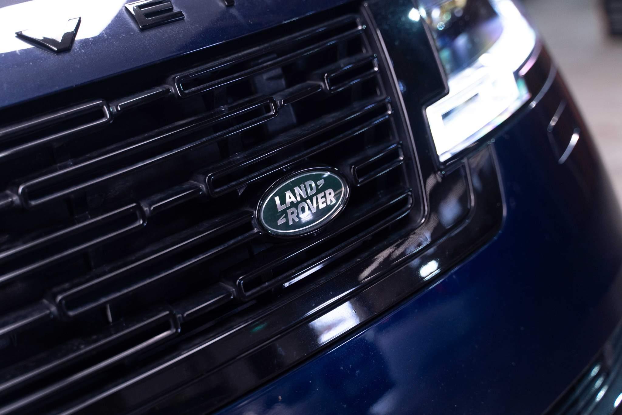 Land Rover Range Rover 3.0 P440e 38.2kWh SE Auto 4WD Euro 6 (s/s) 5dr 5dr Automatic 2026