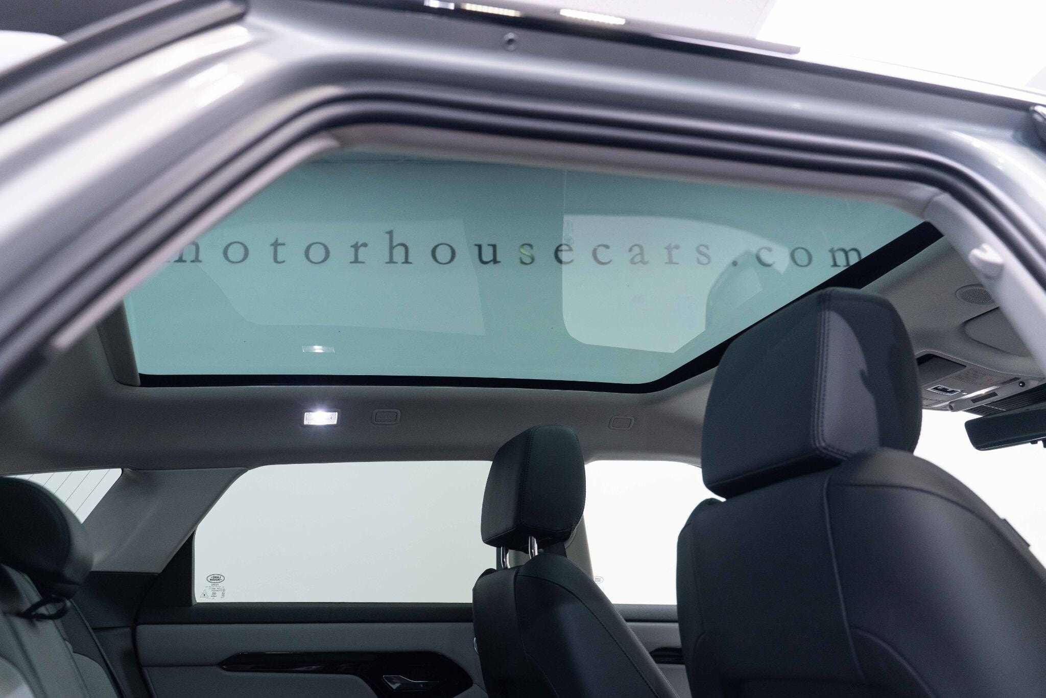 Land Rover Range Rover Evoque 1.5 P270e 12.17kWh Dynamic SE Auto 4WD Euro 6 (s/s) 5dr 5dr Automatic 2026