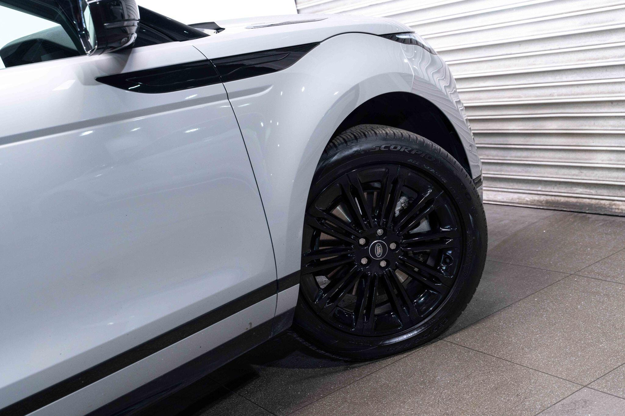 Land Rover Range Rover Evoque 1.5 P270e 12.17kWh Dynamic SE Auto 4WD Euro 6 (s/s) 5dr 5dr Automatic 2026