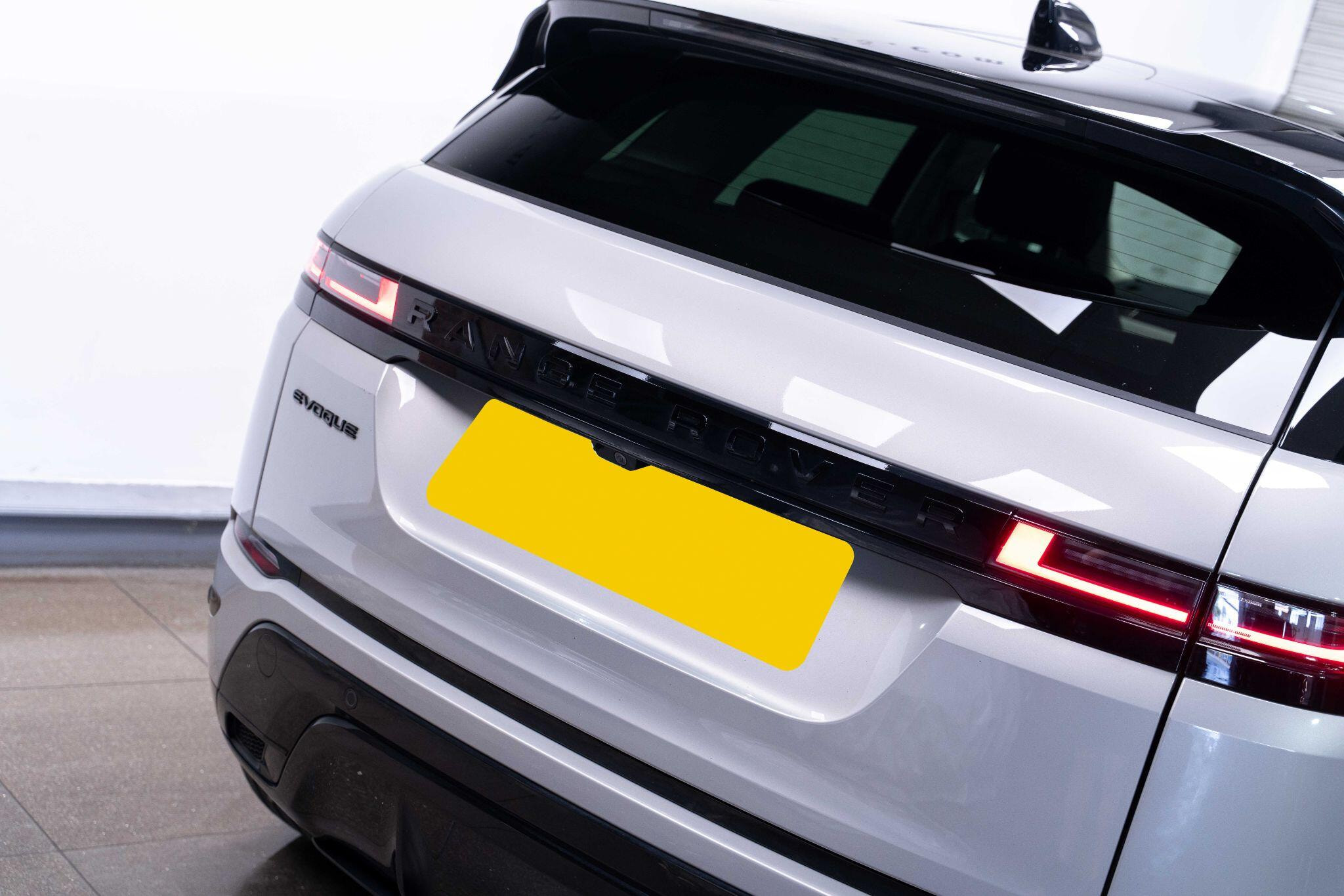 Land Rover Range Rover Evoque 1.5 P270e 12.17kWh Dynamic SE Auto 4WD Euro 6 (s/s) 5dr 5dr Automatic 2026