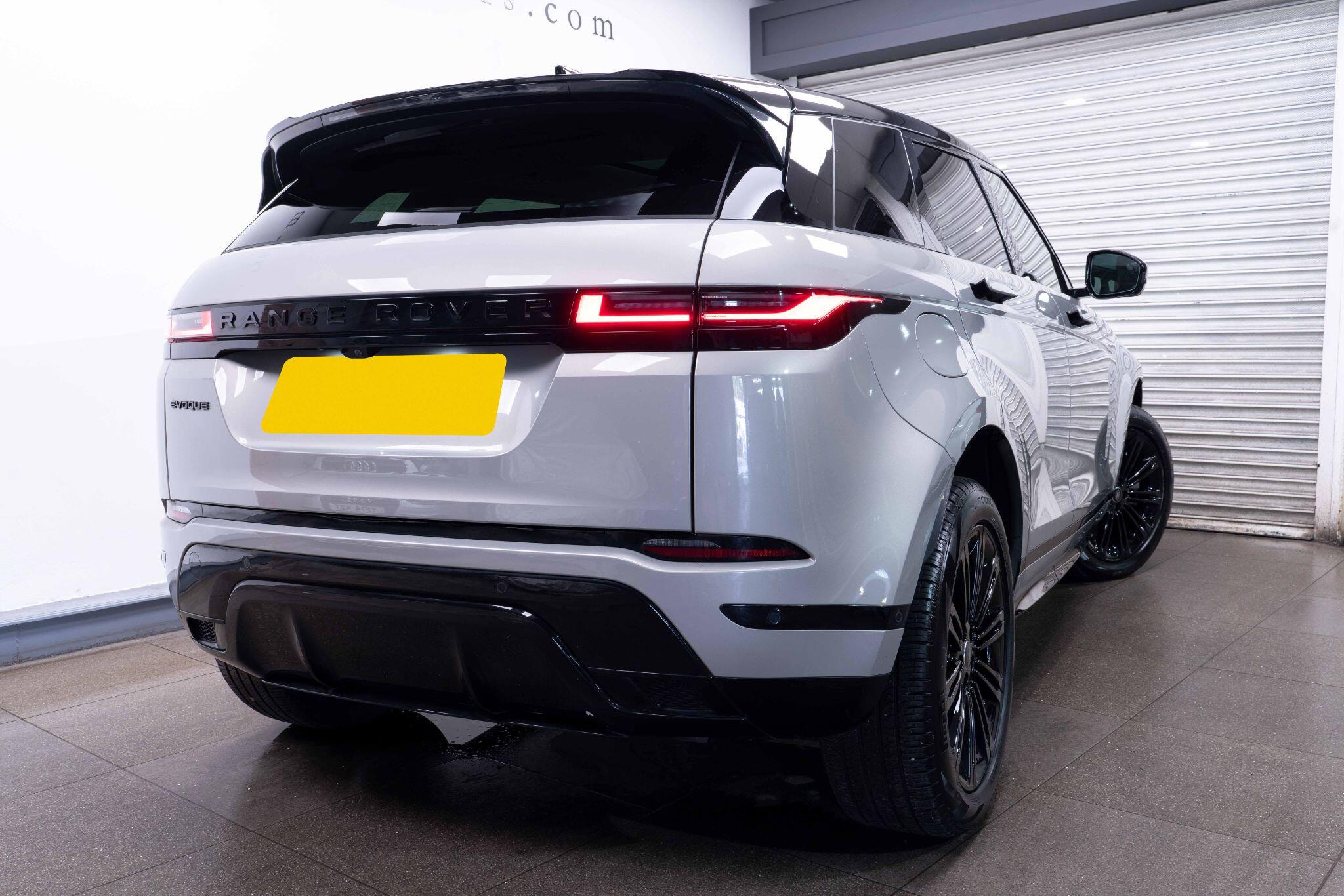 Land Rover Range Rover Evoque 1.5 P270e 12.17kWh Dynamic SE Auto 4WD Euro 6 (s/s) 5dr 5dr Automatic 2026