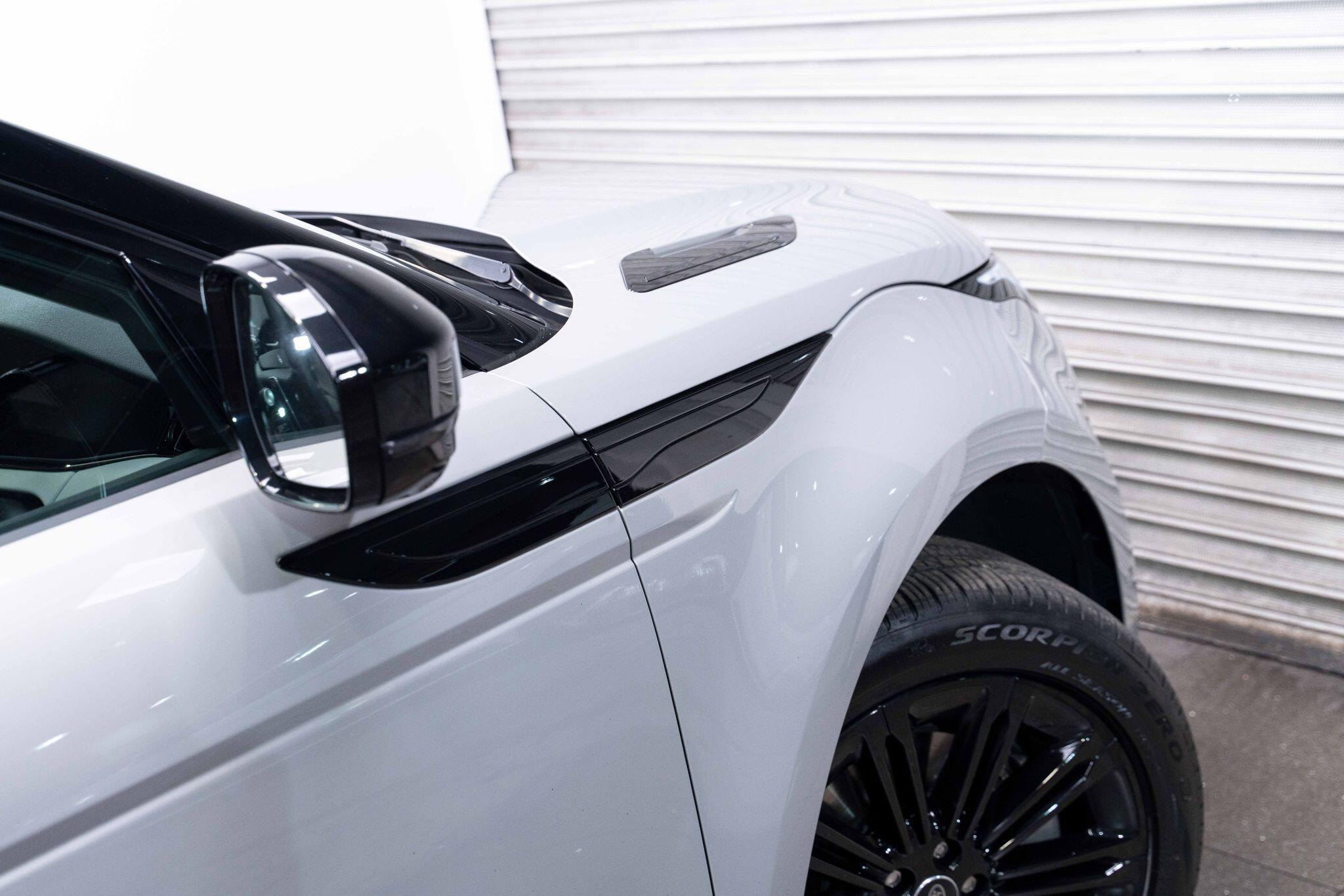 Land Rover Range Rover Evoque 1.5 P270e 12.17kWh Dynamic SE Auto 4WD Euro 6 (s/s) 5dr 5dr Automatic 2026
