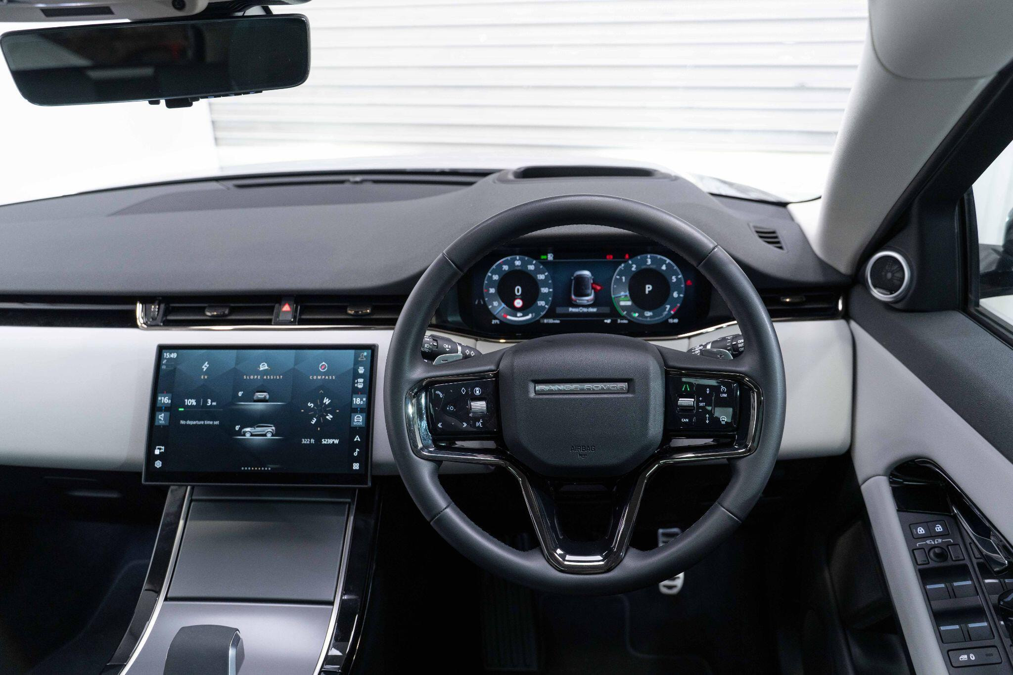 Land Rover Range Rover Evoque 1.5 P270e 12.17kWh Dynamic SE Auto 4WD Euro 6 (s/s) 5dr 5dr Automatic 2026