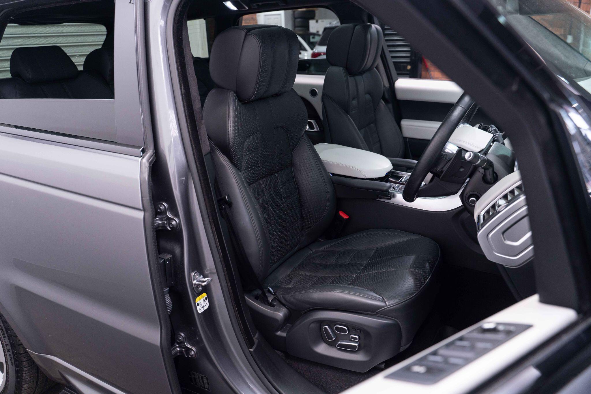 Land Rover Range Rover Sport 5.0 V8 Autobiography Dynamic Auto 4WD Euro 5 (s/s) 5dr 5dr Automatic 2026