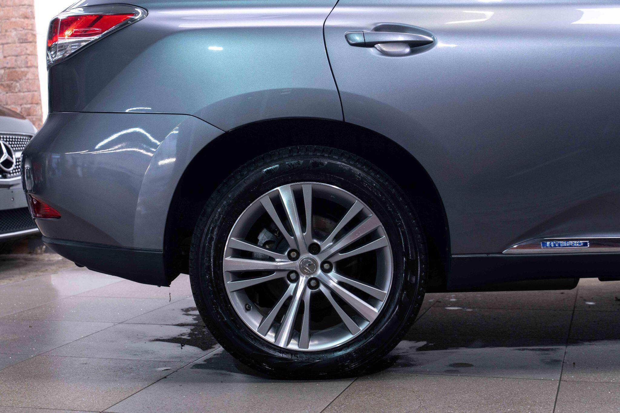 Lexus RX 3.5 450h V6 Advance CVT 4WD Euro 5 (s/s) 5dr (Pan Roof) 5dr Automatic 2026