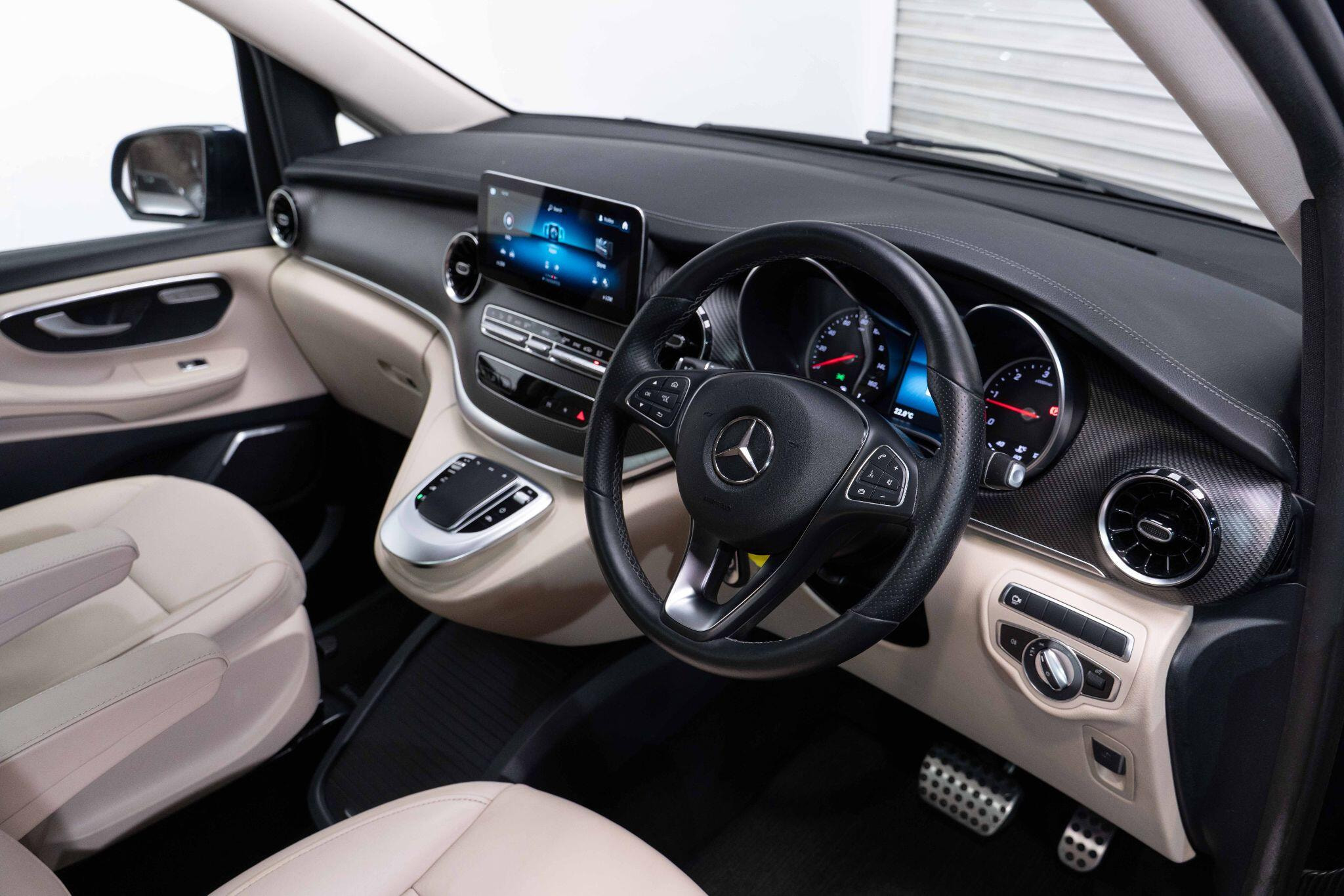 Mercedes-Benz V Class 2.0 V300d AMG Line G-Tronic+ Euro 6 (s/s) 5dr LWB 5dr Automatic 2026