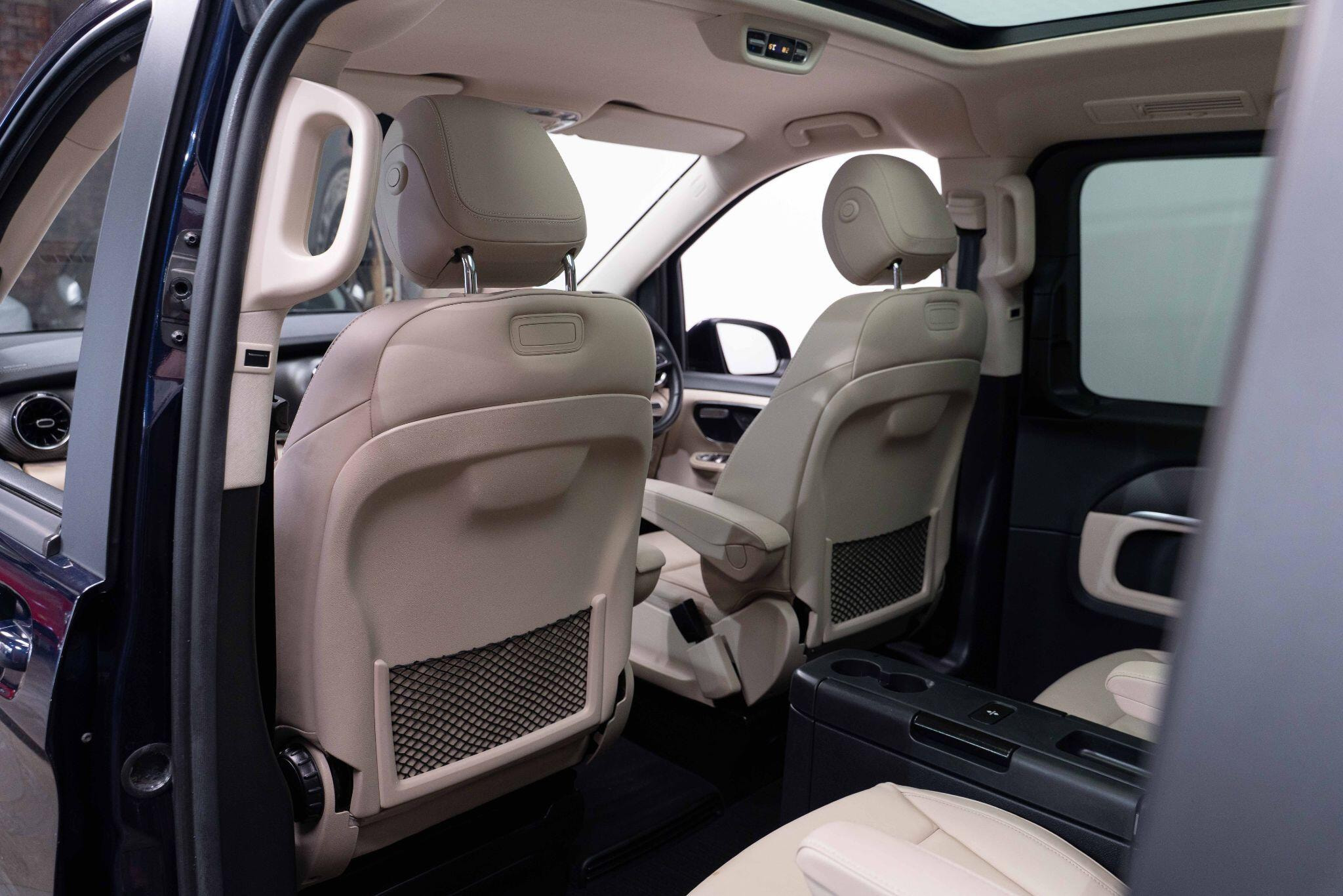 Mercedes-Benz V Class 2.0 V300d AMG Line G-Tronic+ Euro 6 (s/s) 5dr LWB 5dr Automatic 2026