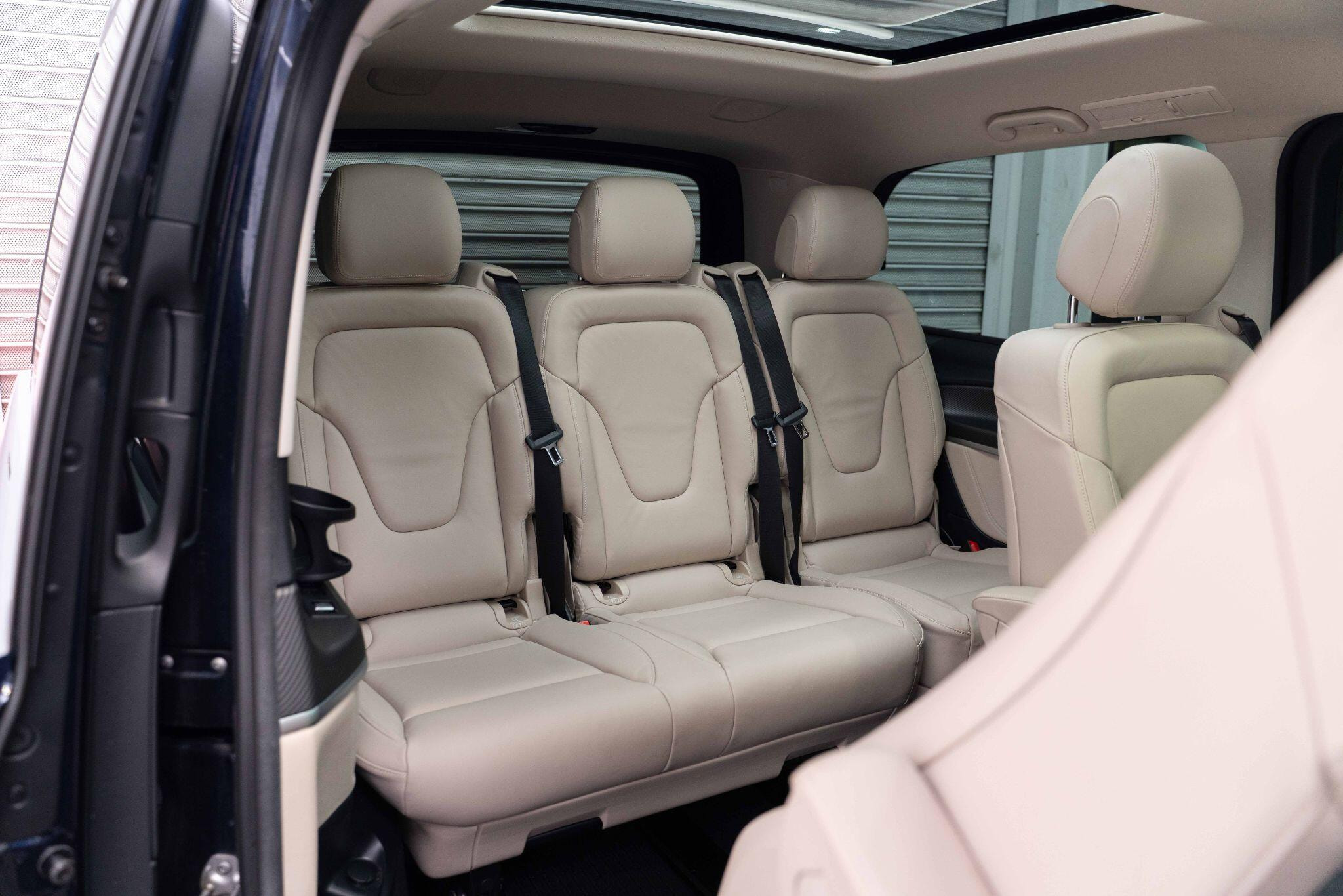 Mercedes-Benz V Class 2.0 V300d AMG Line G-Tronic+ Euro 6 (s/s) 5dr LWB 5dr Automatic 2026