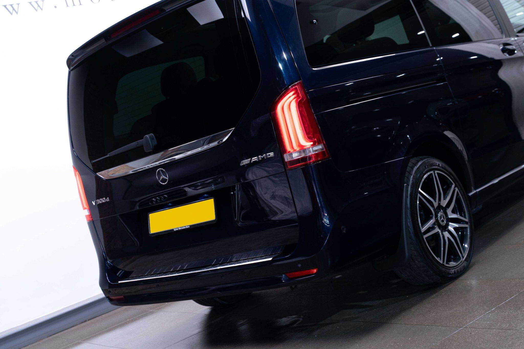 Mercedes-Benz V Class 2.0 V300d AMG Line G-Tronic+ Euro 6 (s/s) 5dr LWB 5dr Automatic 2026
