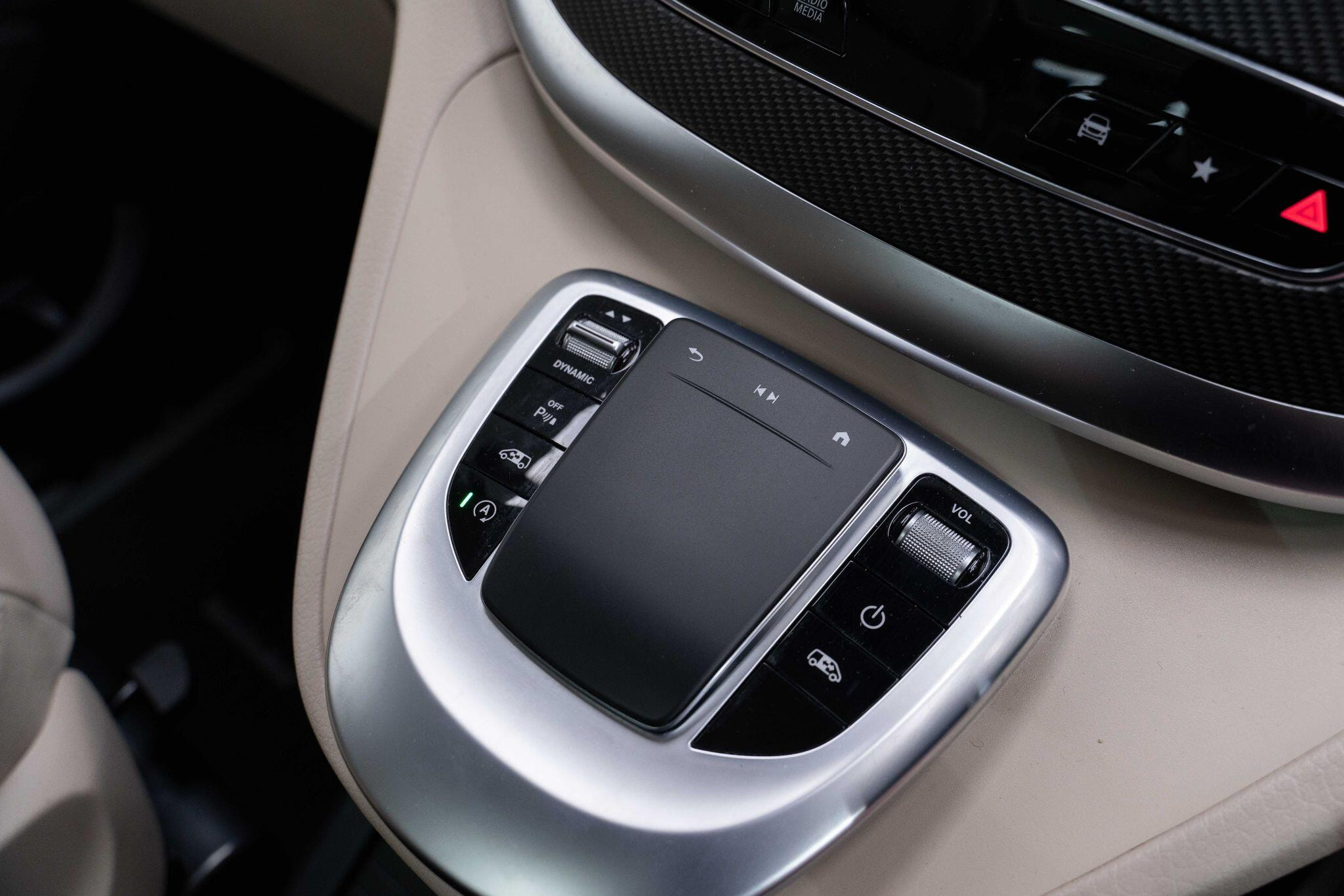 Mercedes-Benz V Class 2.0 V300d AMG Line G-Tronic+ Euro 6 (s/s) 5dr LWB 5dr Automatic 2026