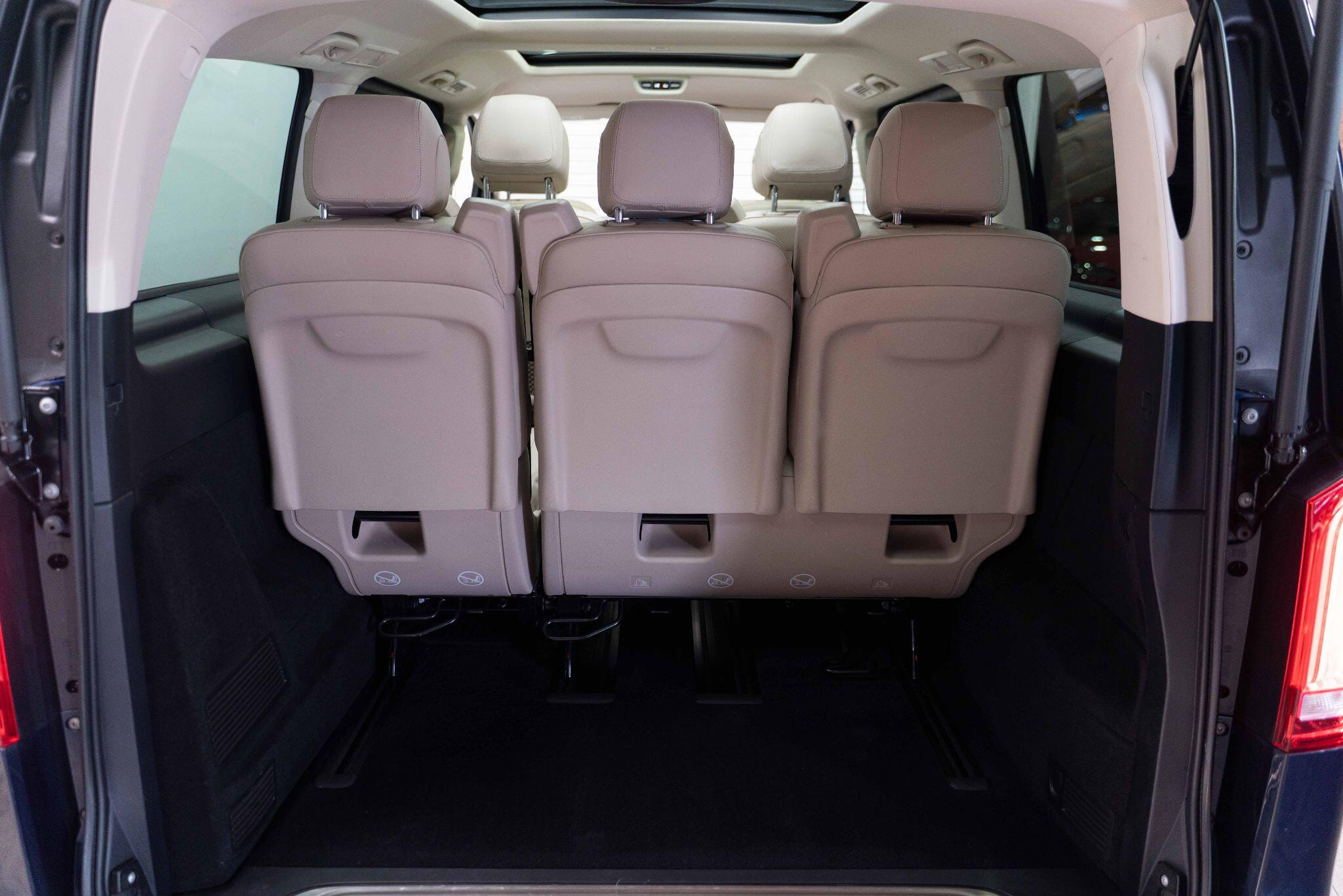 Mercedes-Benz V Class 2.0 V300d AMG Line G-Tronic+ Euro 6 (s/s) 5dr LWB 5dr Automatic 2026