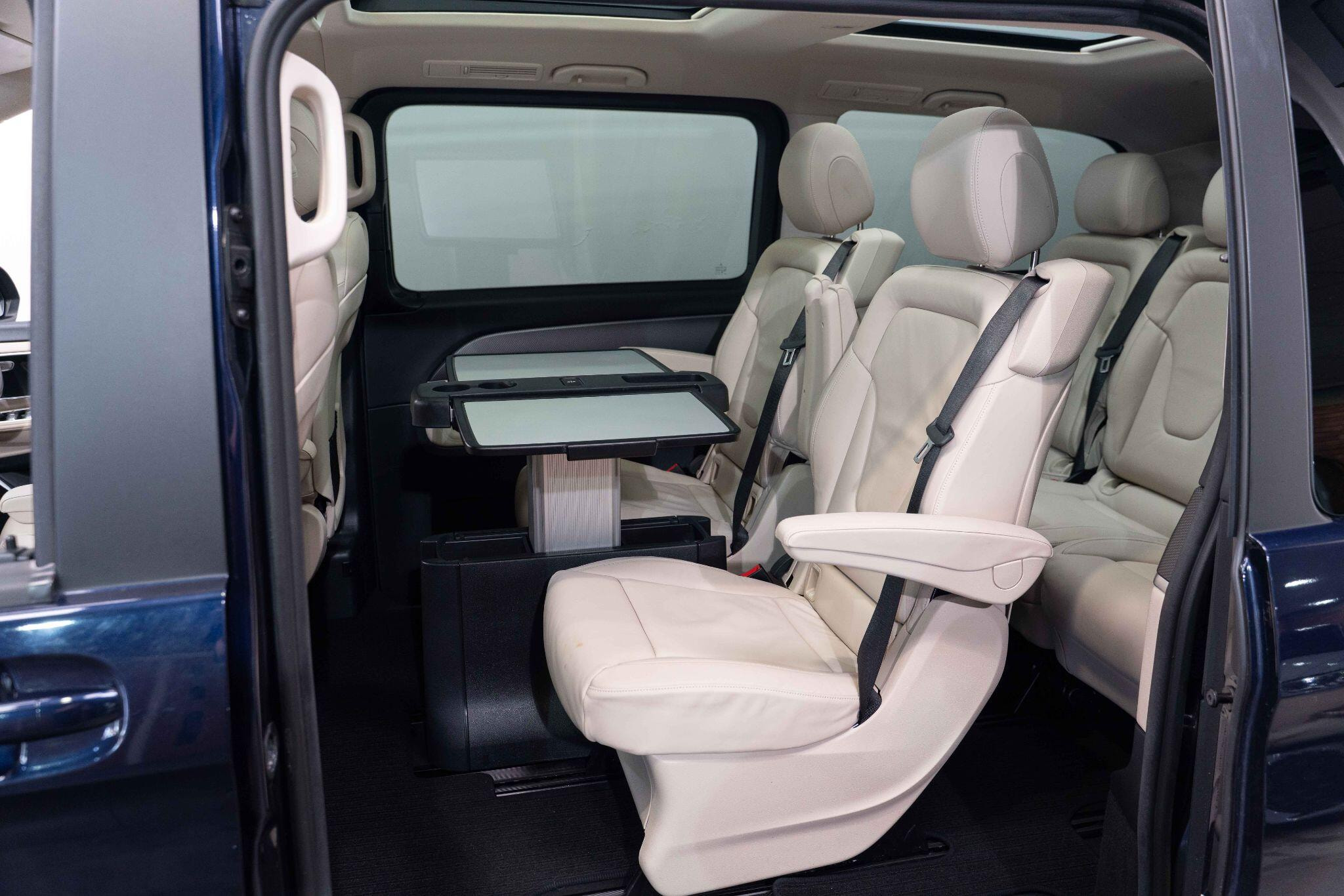 Mercedes-Benz V Class 2.0 V300d AMG Line G-Tronic+ Euro 6 (s/s) 5dr LWB 5dr Automatic 2026
