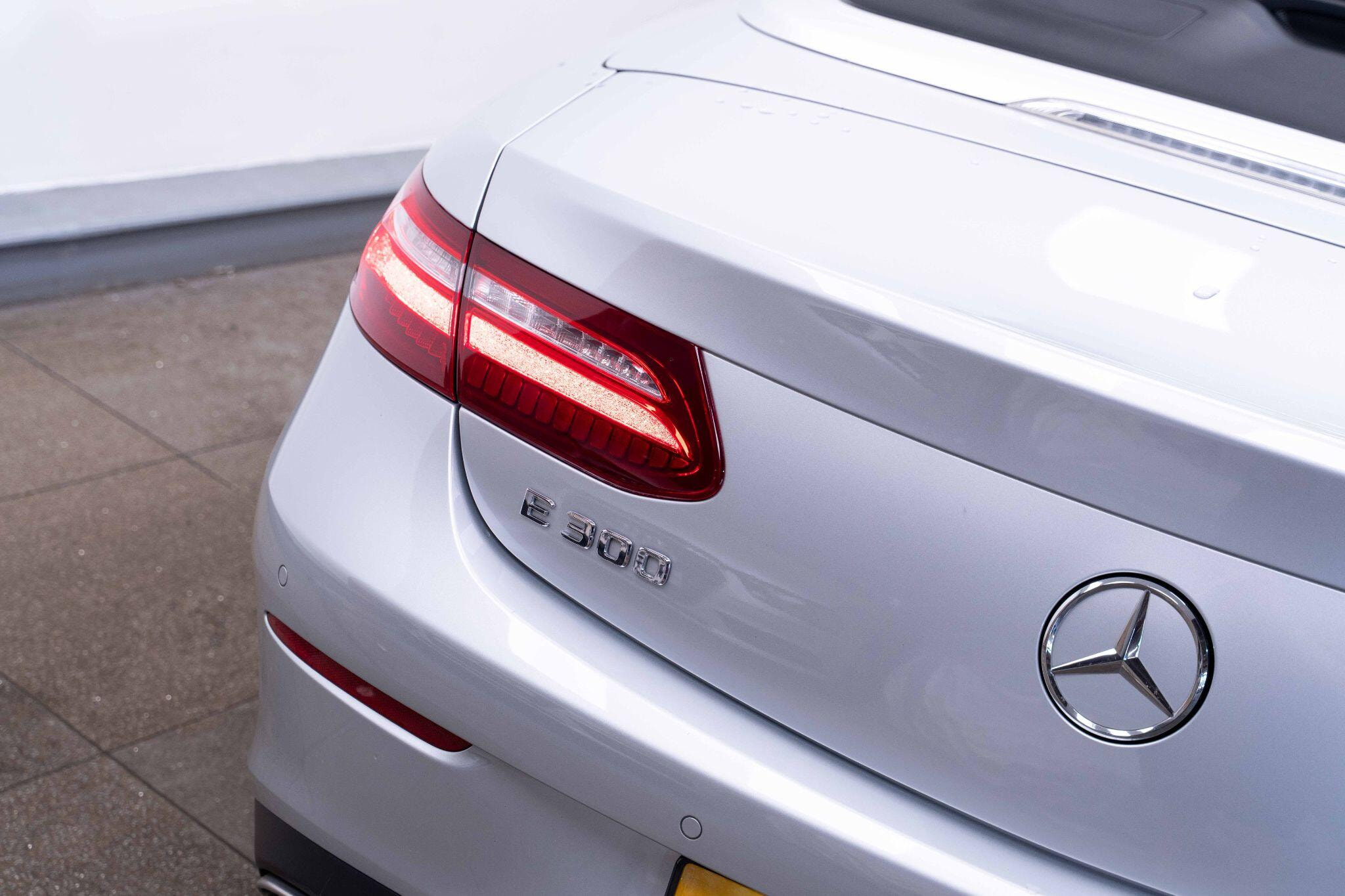 Mercedes-Benz E Class 2.0 E300 AMG Line Cabriolet G-Tronic+ Euro 6 (s/s) 2dr 2dr Automatic 2026
