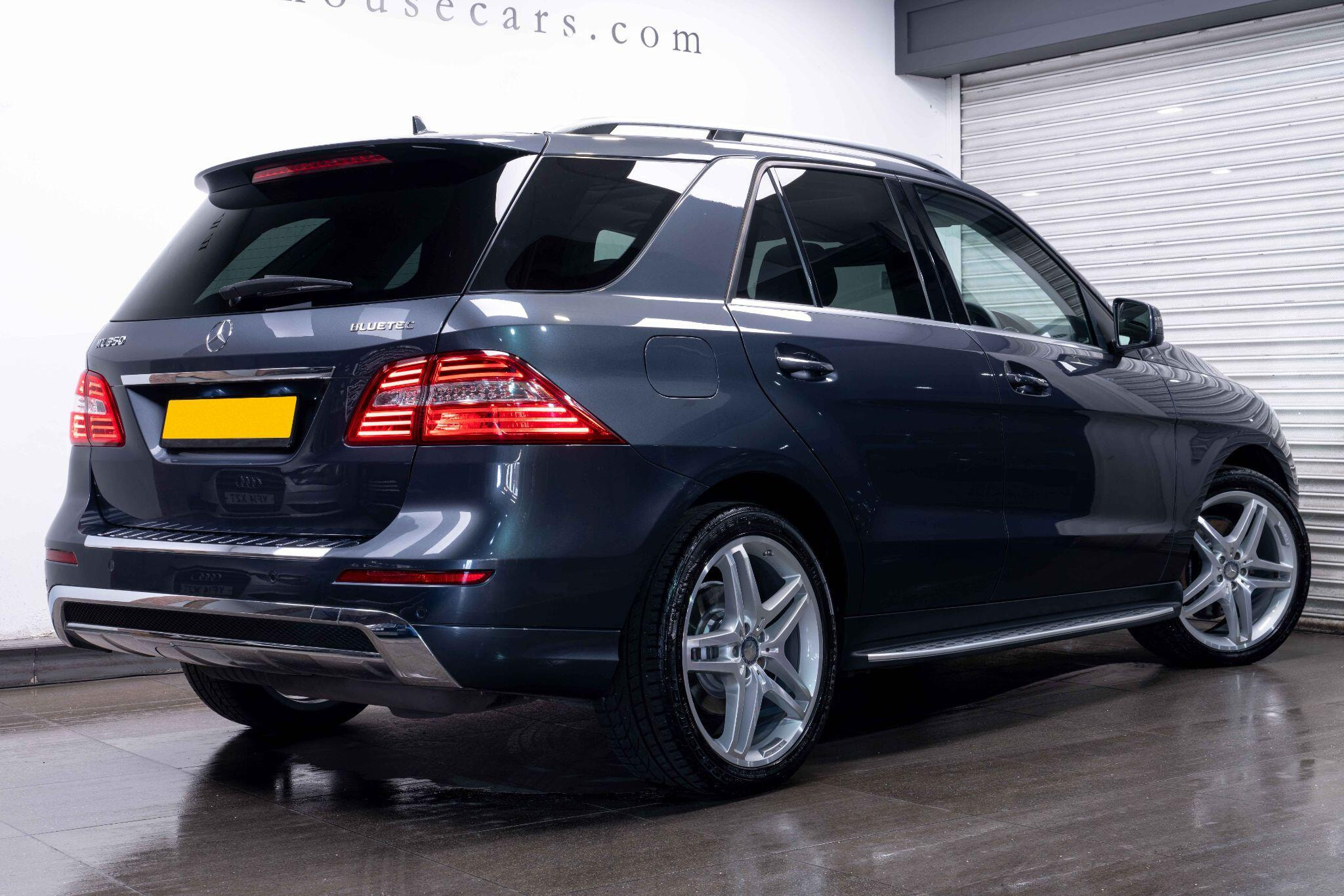 Mercedes-Benz M Class 3.0 ML350 V6 BlueTEC AMG Line G-Tronic 4WD Euro 6 (s/s) 5dr 5dr Automatic 2026