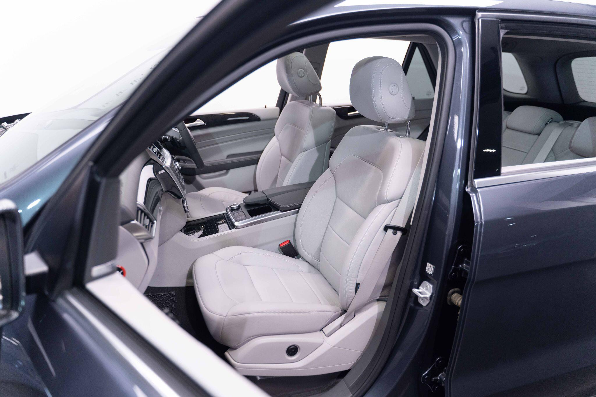 Mercedes-Benz M Class 3.0 ML350 V6 BlueTEC AMG Line G-Tronic 4WD Euro 6 (s/s) 5dr 5dr Automatic 2026