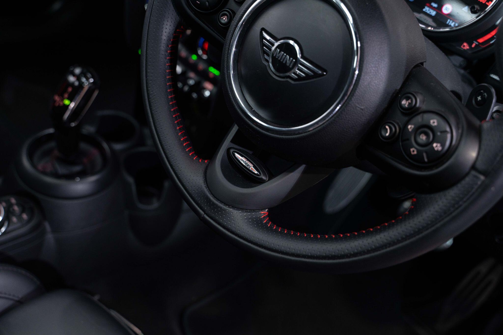 MINI Hatch 2.0 John Cooper Works Auto Euro 6 (s/s) 3dr 3dr Automatic 2026