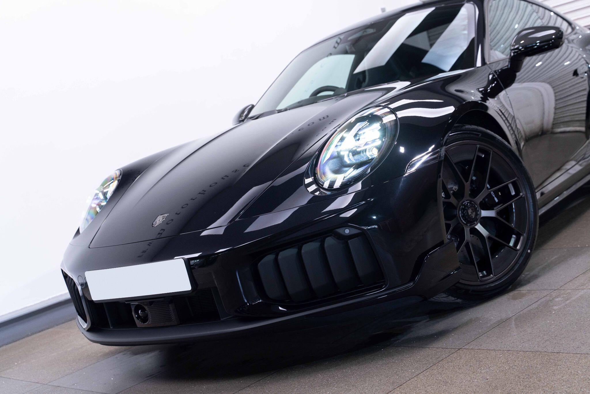 Porsche 911 3.6 T-Hybrid Turbo S Coupe 2dr Petrol Hybrid PDK 4WD Euro 6 (s/s) (711 ps) 2dr Automatic 2026