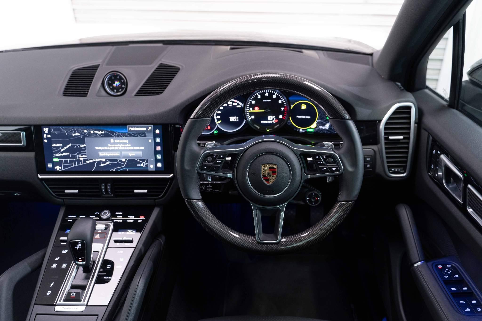 Porsche Cayenne 3.0 V6 E-Hybrid 17.9kWh Platinum Edition TiptronicS 4WD Euro 6 (s/s) 5dr (3.6kW Charger) 5dr Automatic 2026